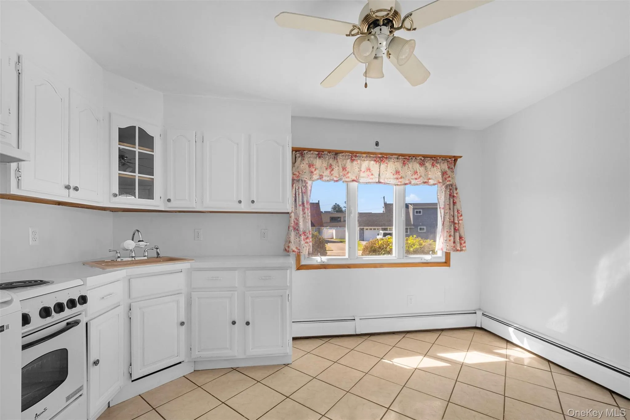 13 Squirrel Lane, Hempstead, NY, 4 Bedrooms Bedrooms, 6 Rooms Rooms,2 BathroomsBathrooms,Residential,For Rent,Squirrel,0,999287 13 Squirrel Lane, Hempstead, NY, 4 Bedrooms Bedrooms, 6 Rooms Rooms,2 BathroomsBathrooms,Residential,For Rent,Squirrel,0,999287