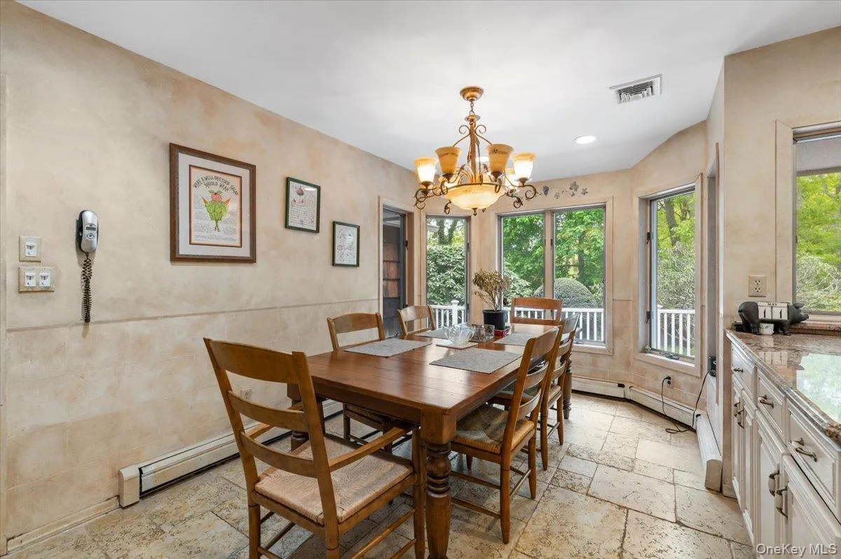 6 Apex Road, Huntington, NY, 5 Bedrooms Bedrooms, 12 Rooms Rooms,3 BathroomsBathrooms,Residential,For Rent,Apex,0,999293 6 Apex Road, Huntington, NY, 5 Bedrooms Bedrooms, 12 Rooms Rooms,3 BathroomsBathrooms,Residential,For Rent,Apex,0,999293