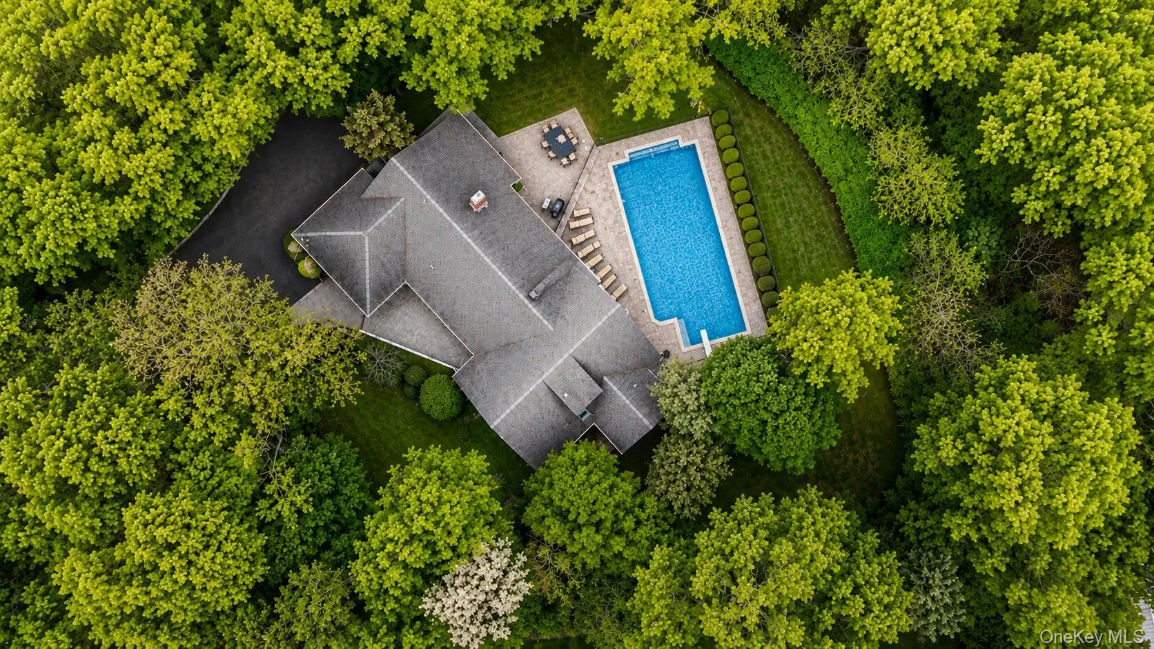 6 Apex Road, Huntington, NY, 5 Bedrooms Bedrooms, 12 Rooms Rooms,3 BathroomsBathrooms,Residential,For Rent,Apex,0,999293 6 Apex Road, Huntington, NY, 5 Bedrooms Bedrooms, 12 Rooms Rooms,3 BathroomsBathrooms,Residential,For Rent,Apex,0,999293