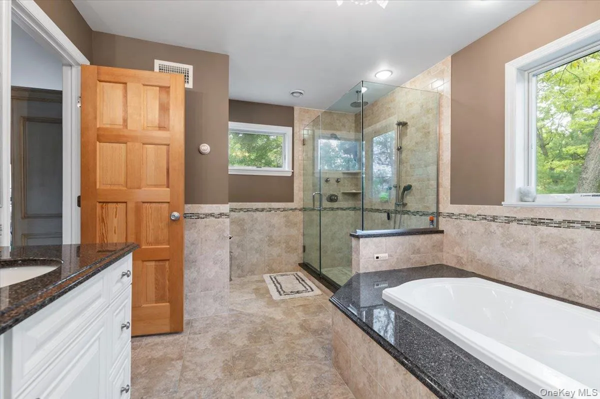 6 Apex Road, Huntington, NY, 5 Bedrooms Bedrooms, 12 Rooms Rooms,3 BathroomsBathrooms,Residential,For Rent,Apex,0,999293 6 Apex Road, Huntington, NY, 5 Bedrooms Bedrooms, 12 Rooms Rooms,3 BathroomsBathrooms,Residential,For Rent,Apex,0,999293