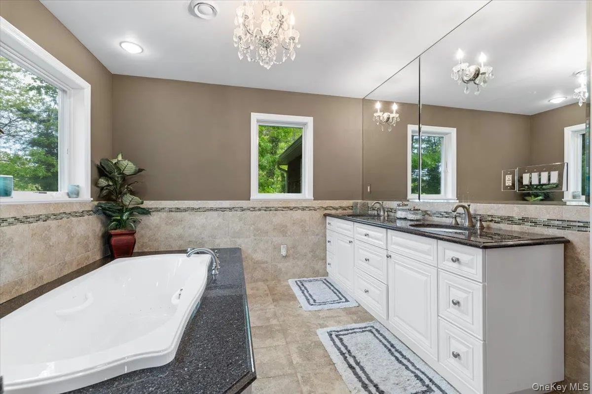 6 Apex Road, Huntington, NY, 5 Bedrooms Bedrooms, 12 Rooms Rooms,3 BathroomsBathrooms,Residential,For Rent,Apex,0,999293 6 Apex Road, Huntington, NY, 5 Bedrooms Bedrooms, 12 Rooms Rooms,3 BathroomsBathrooms,Residential,For Rent,Apex,0,999293