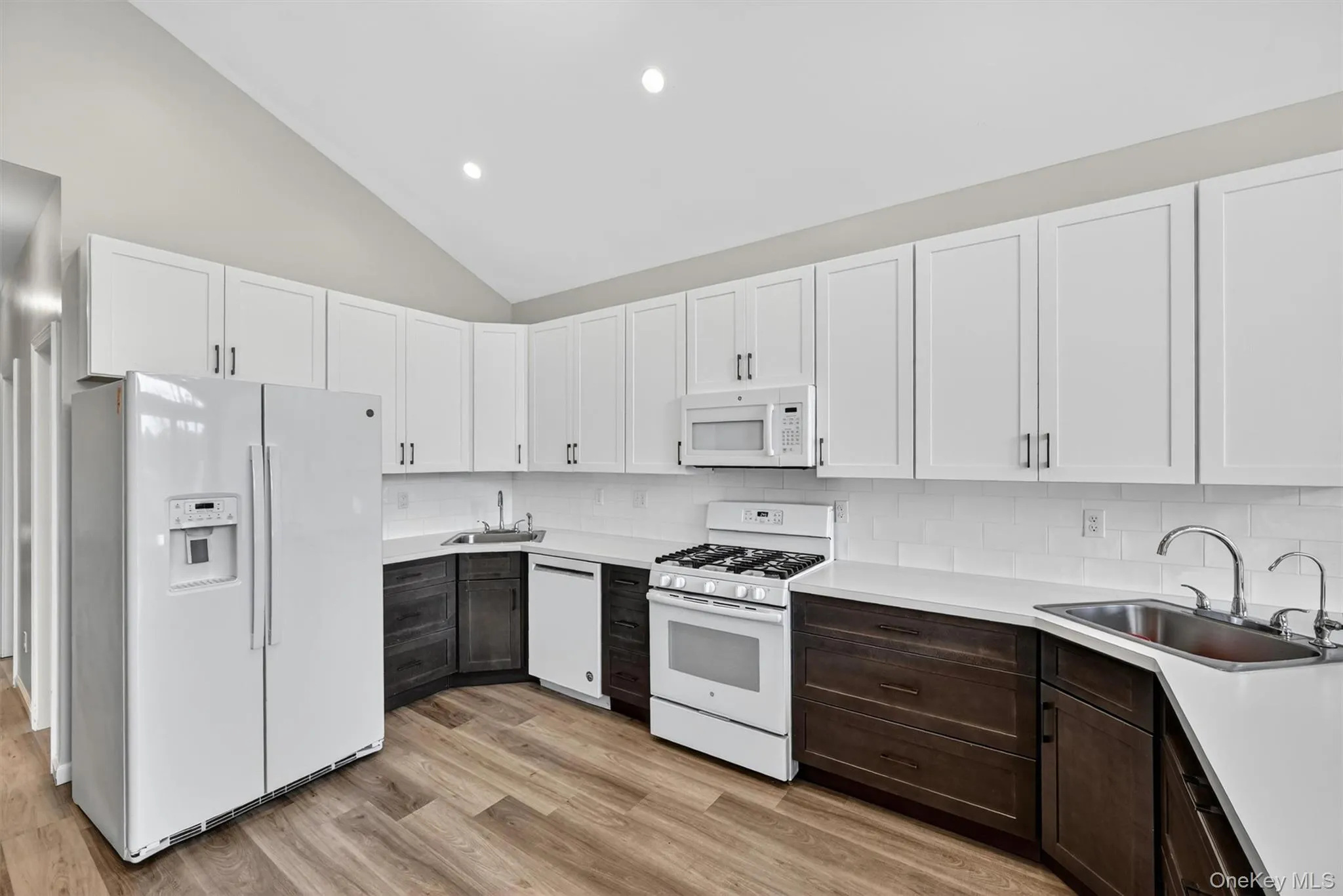 35 Lizensk Court, Thompson, NY, 6 Bedrooms Bedrooms, 8 Rooms Rooms,3 BathroomsBathrooms,Residential Sale,For Rent,Lizensk,0,999294 35 Lizensk Court, Thompson, NY, 6 Bedrooms Bedrooms, 8 Rooms Rooms,3 BathroomsBathrooms,Residential Sale,For Rent,Lizensk,0,999294