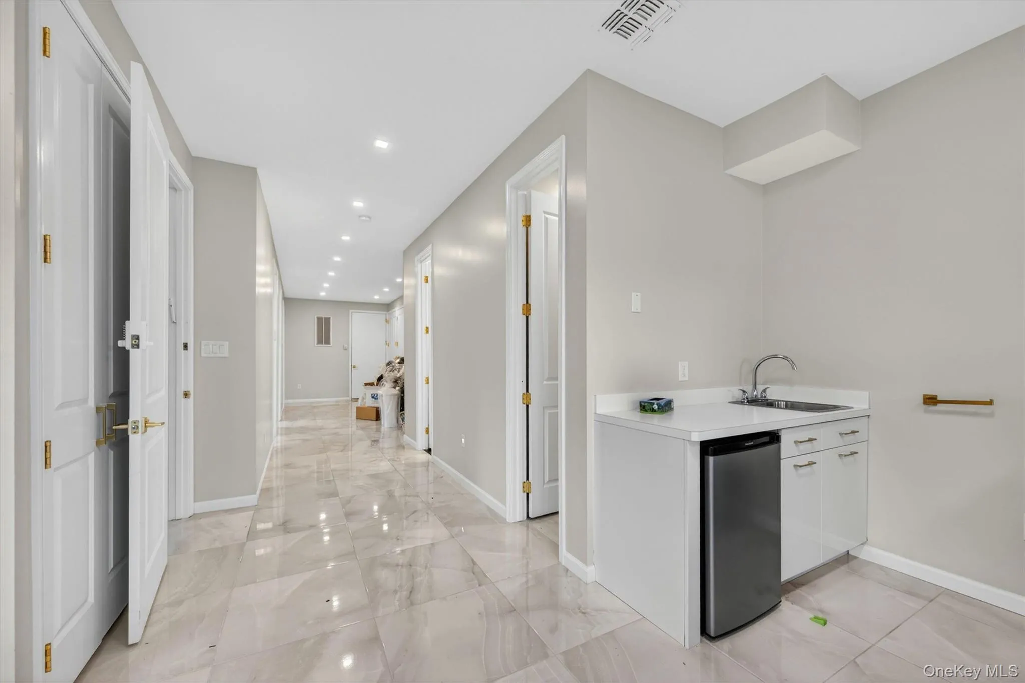 35 Lizensk Court, Thompson, NY, 6 Bedrooms Bedrooms, 8 Rooms Rooms,3 BathroomsBathrooms,Residential Sale,For Rent,Lizensk,0,999294 35 Lizensk Court, Thompson, NY, 6 Bedrooms Bedrooms, 8 Rooms Rooms,3 BathroomsBathrooms,Residential Sale,For Rent,Lizensk,0,999294