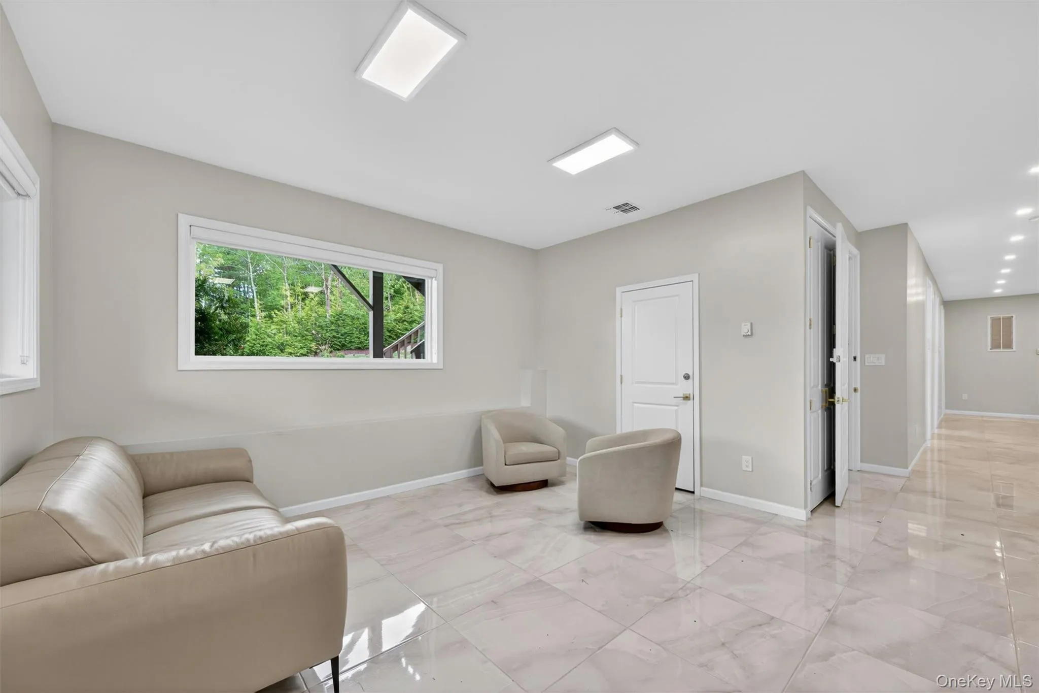 35 Lizensk Court, Thompson, NY, 6 Bedrooms Bedrooms, 8 Rooms Rooms,3 BathroomsBathrooms,Residential Sale,For Rent,Lizensk,0,999294 35 Lizensk Court, Thompson, NY, 6 Bedrooms Bedrooms, 8 Rooms Rooms,3 BathroomsBathrooms,Residential Sale,For Rent,Lizensk,0,999294
