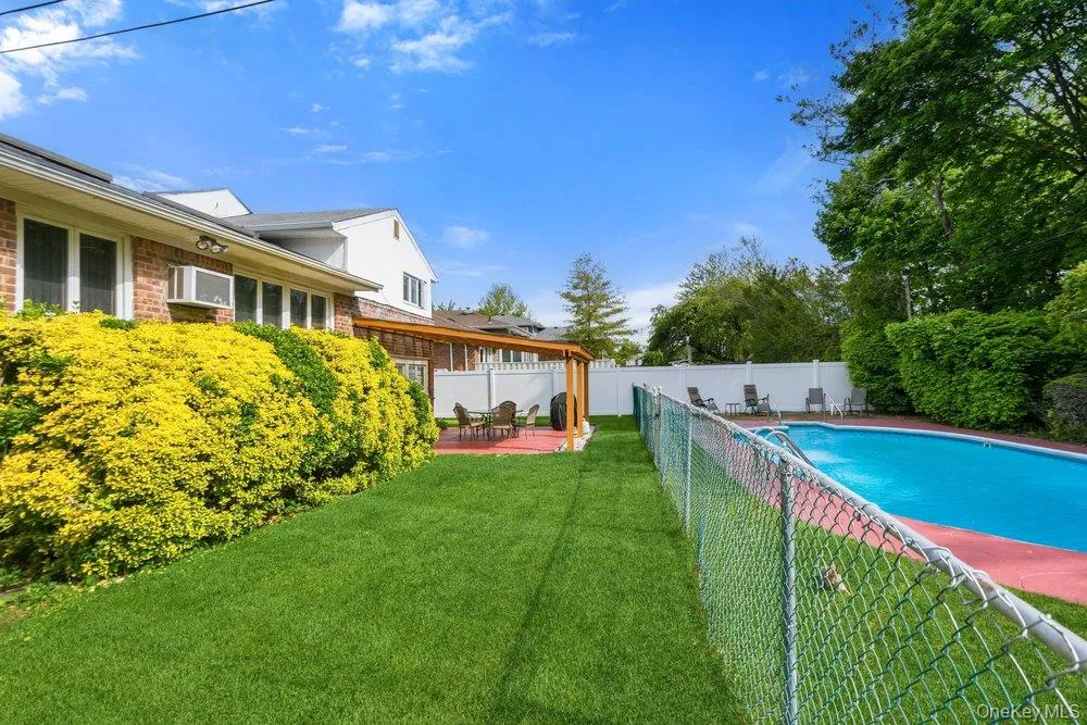 8 Pasadena Drive, Oyster Bay, NY, 3 Bedrooms Bedrooms, 7 Rooms Rooms,3 BathroomsBathrooms,Residential,For Rent,Pasadena,0,999295 8 Pasadena Drive, Oyster Bay, NY, 3 Bedrooms Bedrooms, 7 Rooms Rooms,3 BathroomsBathrooms,Residential,For Rent,Pasadena,0,999295