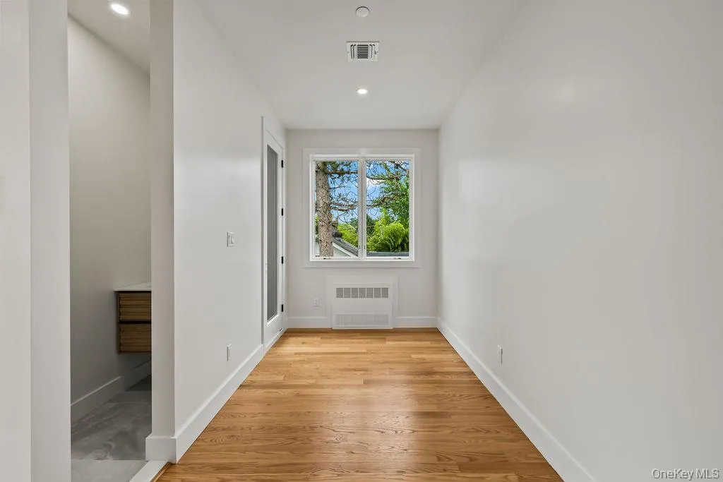 11 Lincoln Street, Ramapo, NY, 8 Bedrooms Bedrooms, 15 Rooms Rooms,5 BathroomsBathrooms,Residential,For Rent,Lincoln,0,999297 11 Lincoln Street, Ramapo, NY, 8 Bedrooms Bedrooms, 15 Rooms Rooms,5 BathroomsBathrooms,Residential,For Rent,Lincoln,0,999297