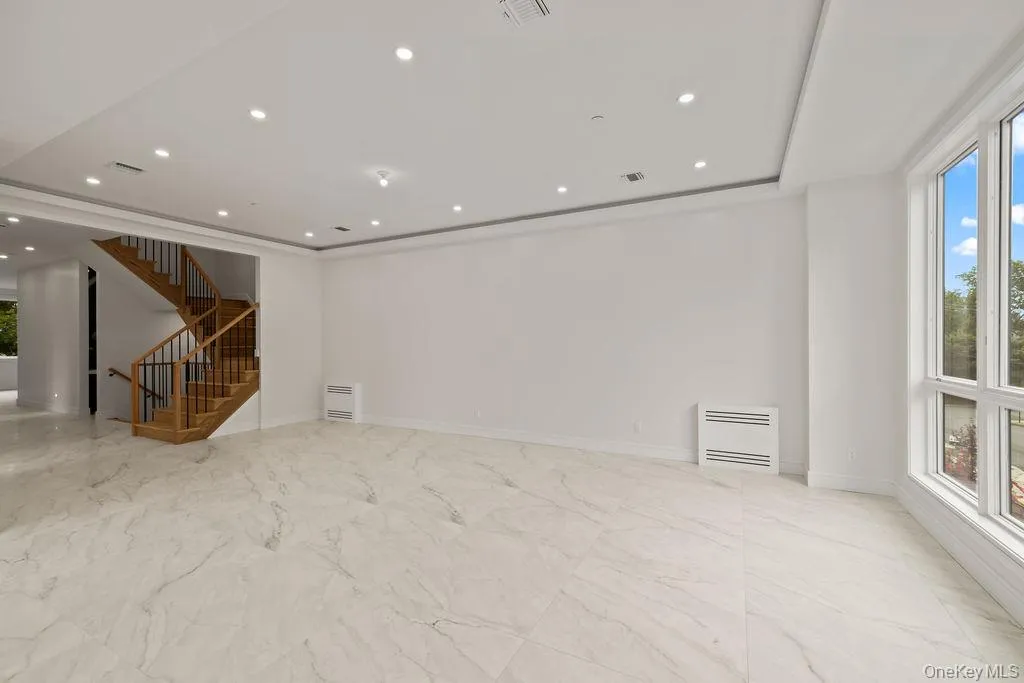 11 Lincoln Street, Ramapo, NY, 8 Bedrooms Bedrooms, 15 Rooms Rooms,5 BathroomsBathrooms,Residential,For Rent,Lincoln,0,999297 11 Lincoln Street, Ramapo, NY, 8 Bedrooms Bedrooms, 15 Rooms Rooms,5 BathroomsBathrooms,Residential,For Rent,Lincoln,0,999297