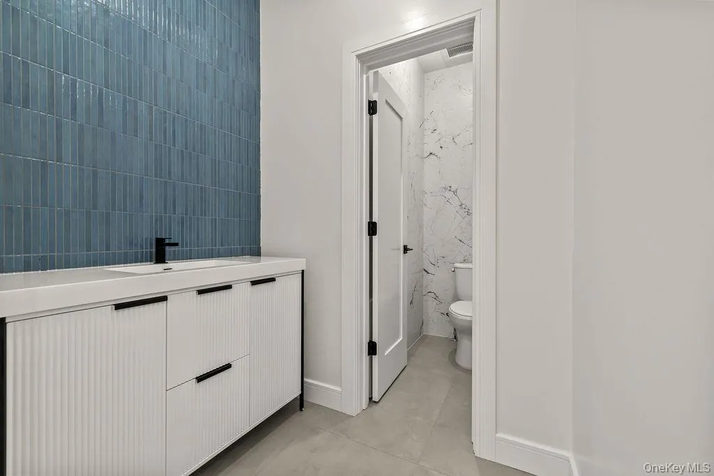 Bathroom#3 Bathroom#3