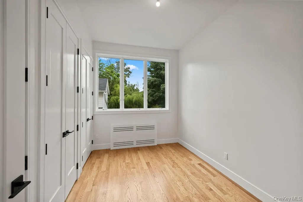 11 Lincoln Street, Ramapo, NY, 8 Bedrooms Bedrooms, 15 Rooms Rooms,5 BathroomsBathrooms,Residential,For Rent,Lincoln,0,999297 11 Lincoln Street, Ramapo, NY, 8 Bedrooms Bedrooms, 15 Rooms Rooms,5 BathroomsBathrooms,Residential,For Rent,Lincoln,0,999297