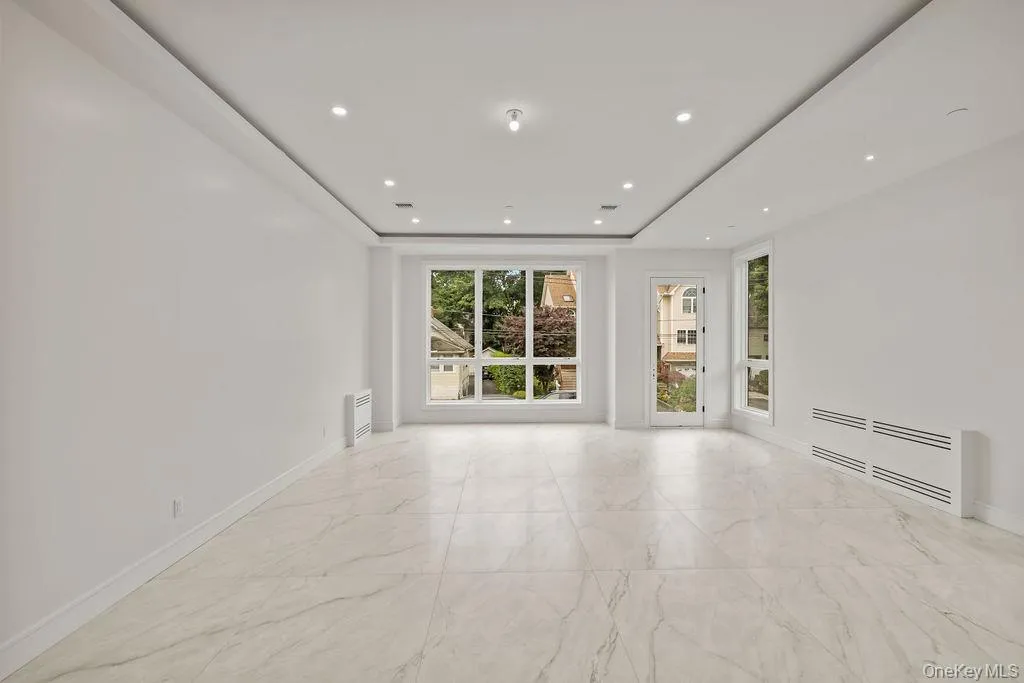11 Lincoln Street, Ramapo, NY, 8 Bedrooms Bedrooms, 15 Rooms Rooms,5 BathroomsBathrooms,Residential,For Rent,Lincoln,0,999297 11 Lincoln Street, Ramapo, NY, 8 Bedrooms Bedrooms, 15 Rooms Rooms,5 BathroomsBathrooms,Residential,For Rent,Lincoln,0,999297