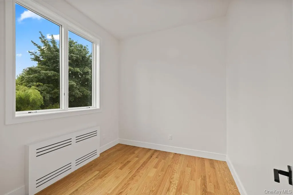 11 Lincoln Street, Ramapo, NY, 8 Bedrooms Bedrooms, 15 Rooms Rooms,5 BathroomsBathrooms,Residential,For Rent,Lincoln,0,999297 11 Lincoln Street, Ramapo, NY, 8 Bedrooms Bedrooms, 15 Rooms Rooms,5 BathroomsBathrooms,Residential,For Rent,Lincoln,0,999297