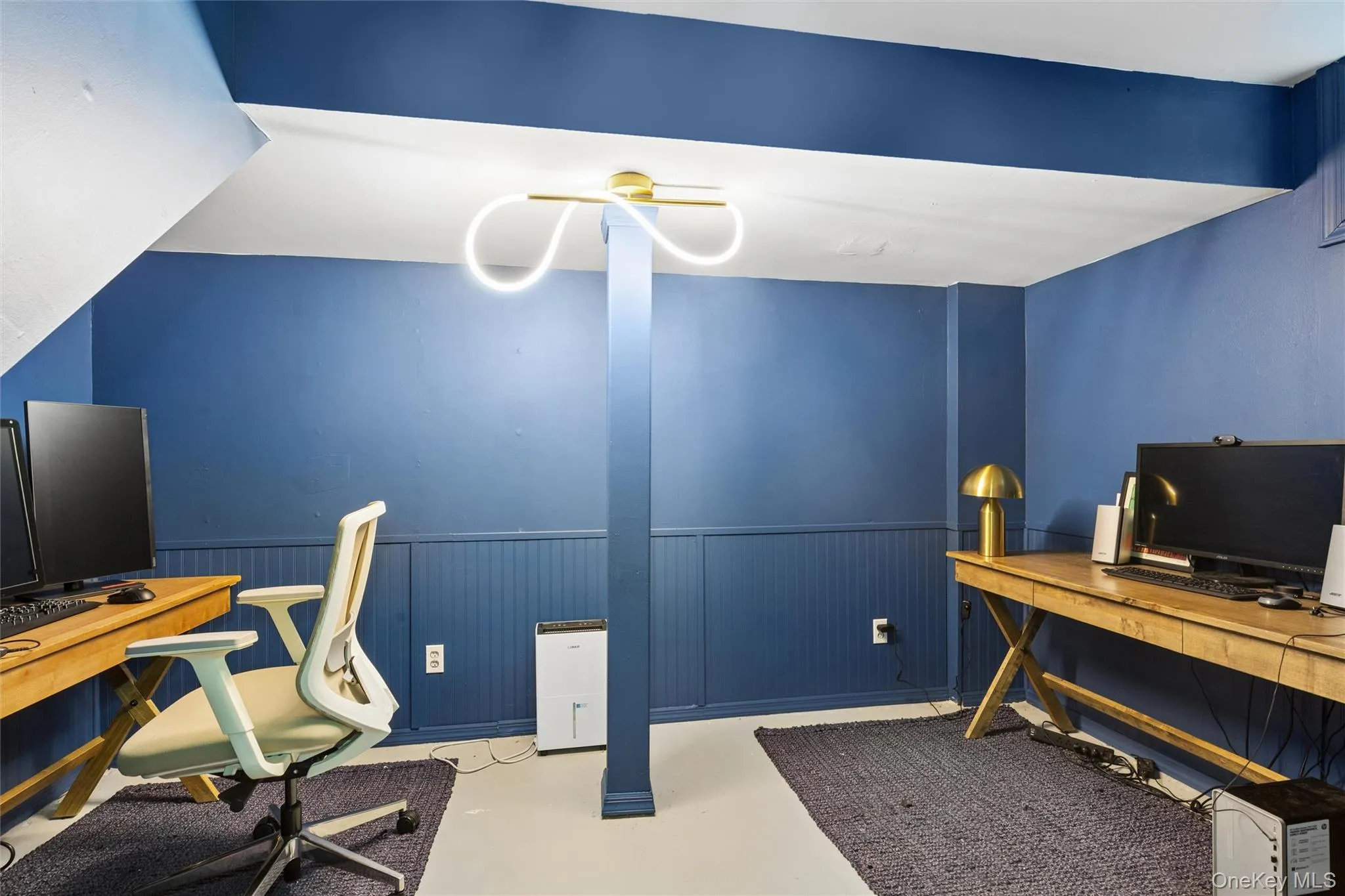 2 Red Creek Circle, Southampton, NY, 4 Bedrooms Bedrooms, 11 Rooms Rooms,2 BathroomsBathrooms,Residential Lease,For Rent,Red Creek,0,999298 2 Red Creek Circle, Southampton, NY, 4 Bedrooms Bedrooms, 11 Rooms Rooms,2 BathroomsBathrooms,Residential Lease,For Rent,Red Creek,0,999298