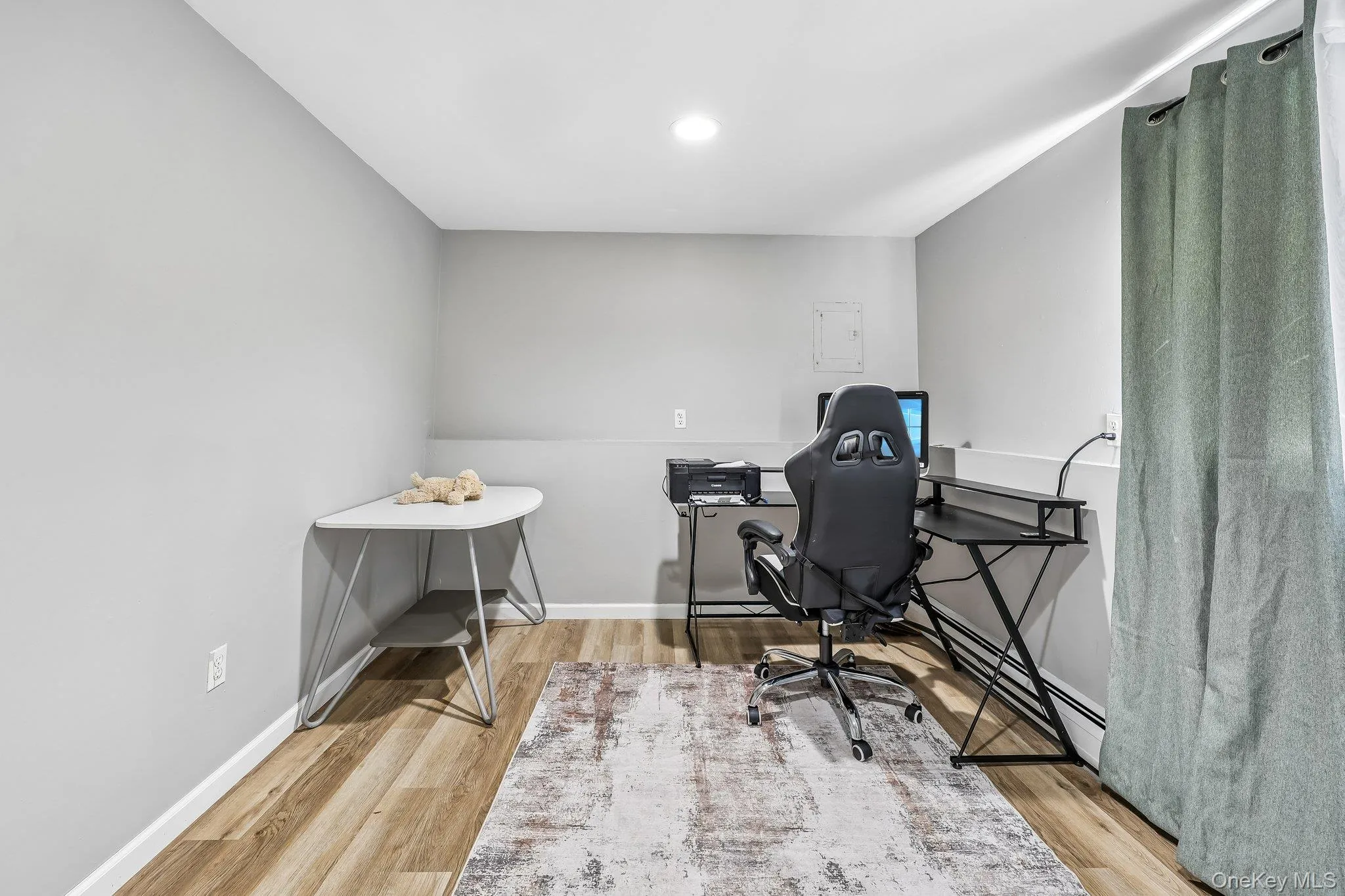 21 Baylor Road, Clarkstown, NY, 4 Bedrooms Bedrooms, 10 Rooms Rooms,2 BathroomsBathrooms,Residential,For Rent,Baylor,0,999304 21 Baylor Road, Clarkstown, NY, 4 Bedrooms Bedrooms, 10 Rooms Rooms,2 BathroomsBathrooms,Residential,For Rent,Baylor,0,999304