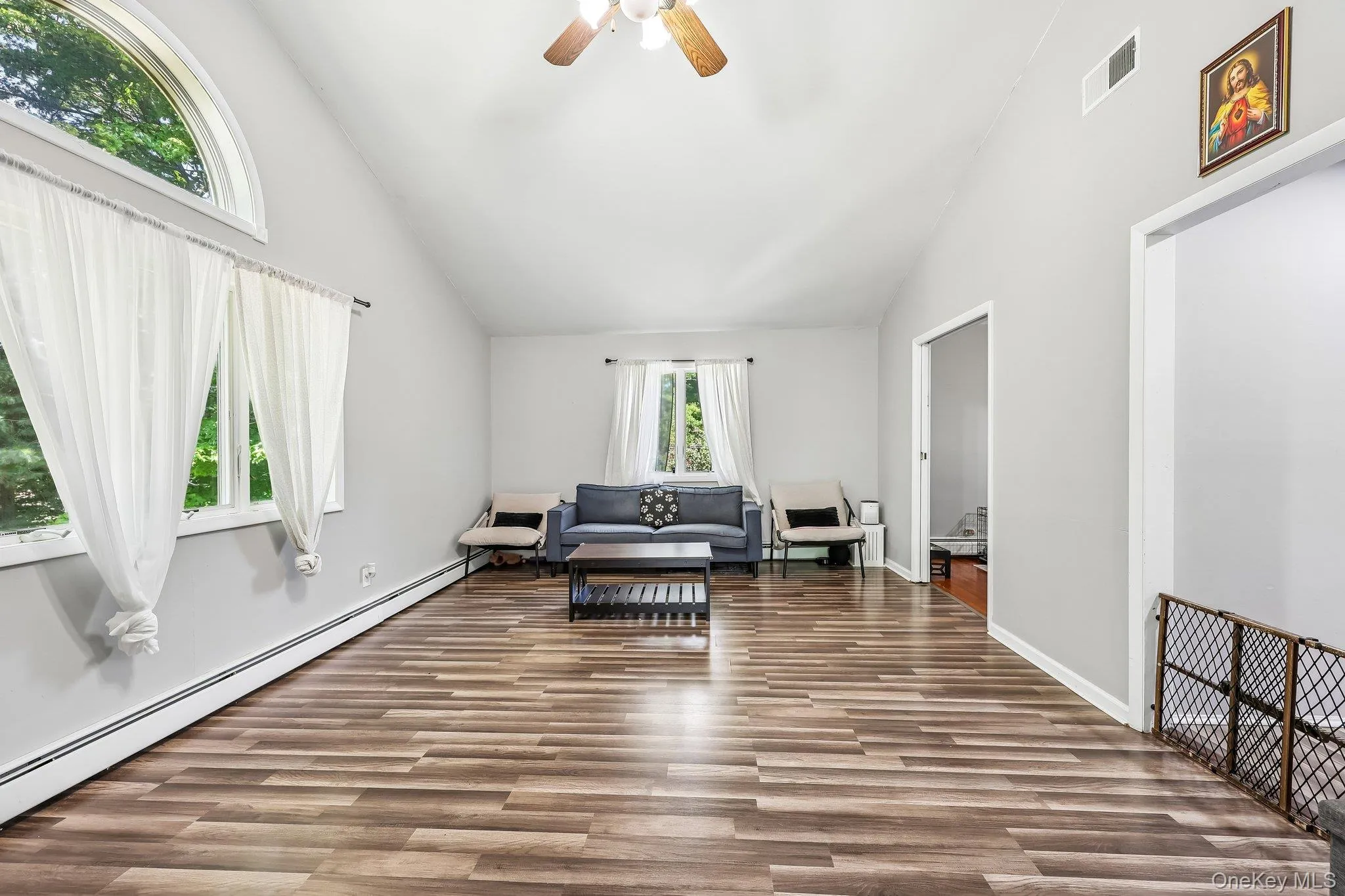 21 Baylor Road, Clarkstown, NY, 4 Bedrooms Bedrooms, 10 Rooms Rooms,2 BathroomsBathrooms,Residential,For Rent,Baylor,0,999304 21 Baylor Road, Clarkstown, NY, 4 Bedrooms Bedrooms, 10 Rooms Rooms,2 BathroomsBathrooms,Residential,For Rent,Baylor,0,999304