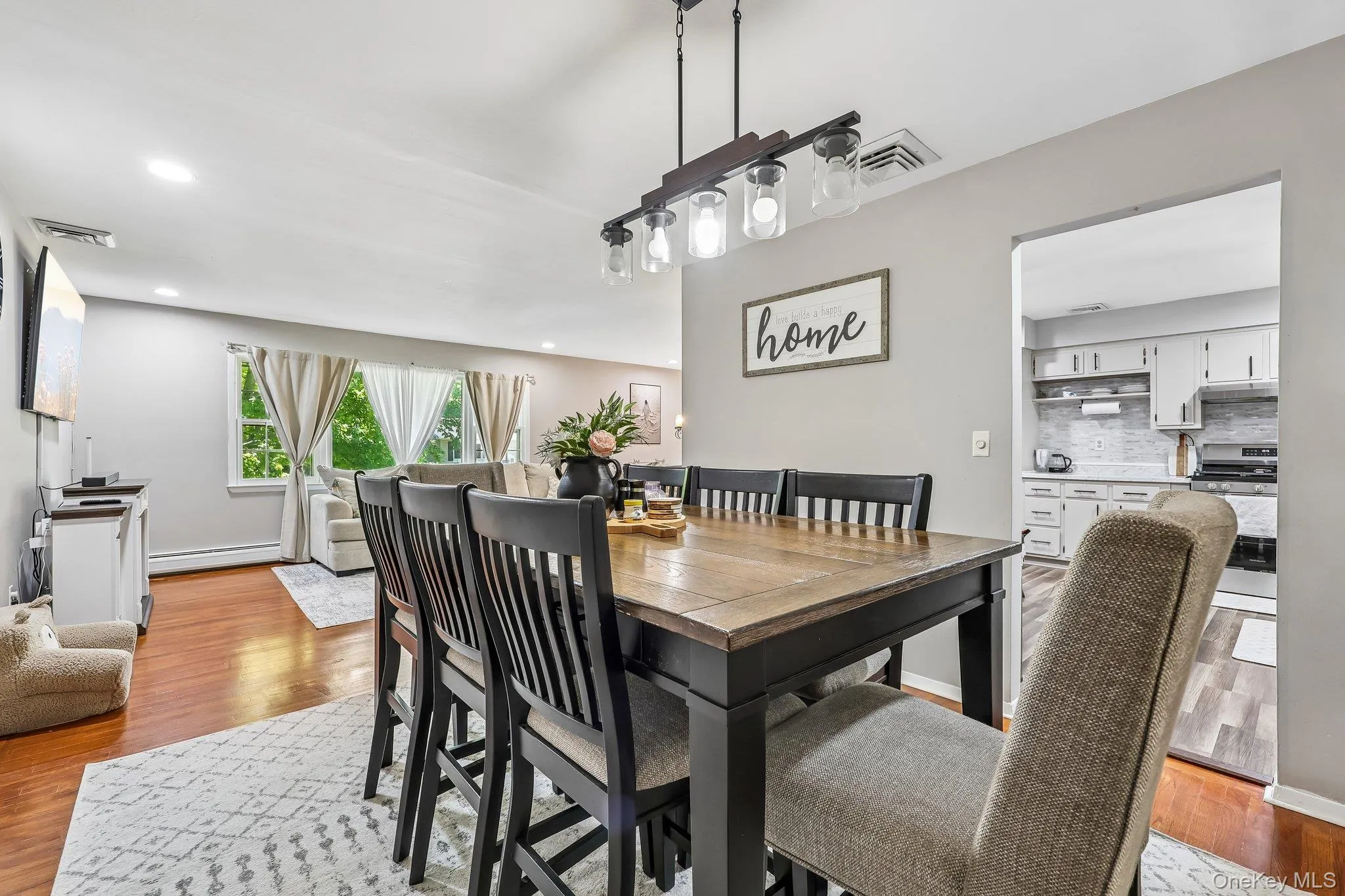 21 Baylor Road, Clarkstown, NY, 4 Bedrooms Bedrooms, 10 Rooms Rooms,2 BathroomsBathrooms,Residential,For Rent,Baylor,0,999304 21 Baylor Road, Clarkstown, NY, 4 Bedrooms Bedrooms, 10 Rooms Rooms,2 BathroomsBathrooms,Residential,For Rent,Baylor,0,999304