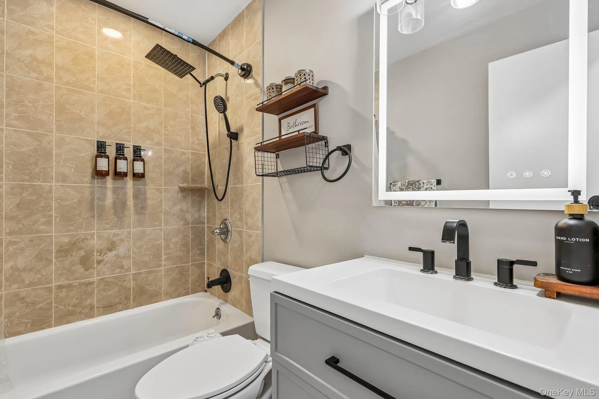 21 Baylor Road, Clarkstown, NY, 4 Bedrooms Bedrooms, 10 Rooms Rooms,2 BathroomsBathrooms,Residential,For Rent,Baylor,0,999304 21 Baylor Road, Clarkstown, NY, 4 Bedrooms Bedrooms, 10 Rooms Rooms,2 BathroomsBathrooms,Residential,For Rent,Baylor,0,999304