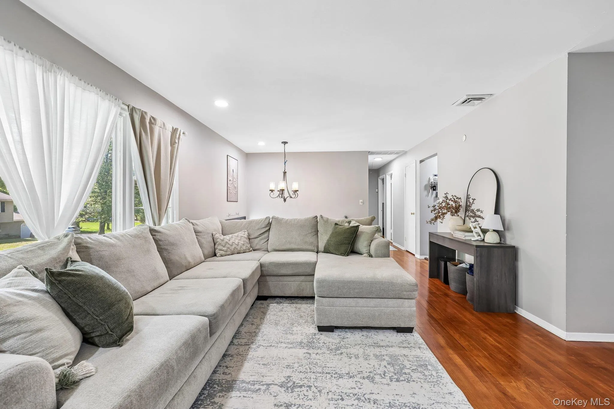 21 Baylor Road, Clarkstown, NY, 4 Bedrooms Bedrooms, 10 Rooms Rooms,2 BathroomsBathrooms,Residential,For Rent,Baylor,0,999304 21 Baylor Road, Clarkstown, NY, 4 Bedrooms Bedrooms, 10 Rooms Rooms,2 BathroomsBathrooms,Residential,For Rent,Baylor,0,999304