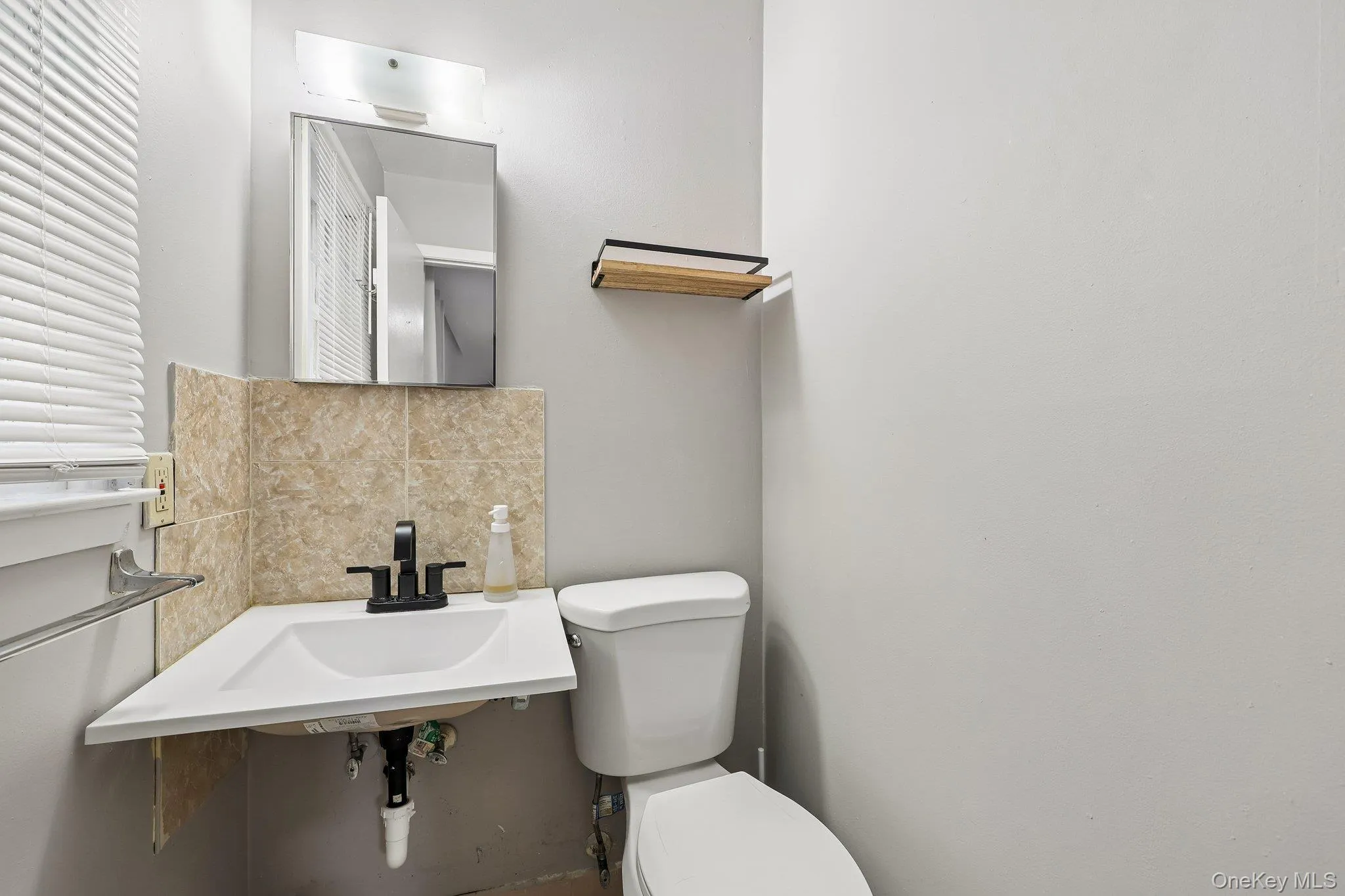 21 Baylor Road, Clarkstown, NY, 4 Bedrooms Bedrooms, 10 Rooms Rooms,2 BathroomsBathrooms,Residential,For Rent,Baylor,0,999304 21 Baylor Road, Clarkstown, NY, 4 Bedrooms Bedrooms, 10 Rooms Rooms,2 BathroomsBathrooms,Residential,For Rent,Baylor,0,999304