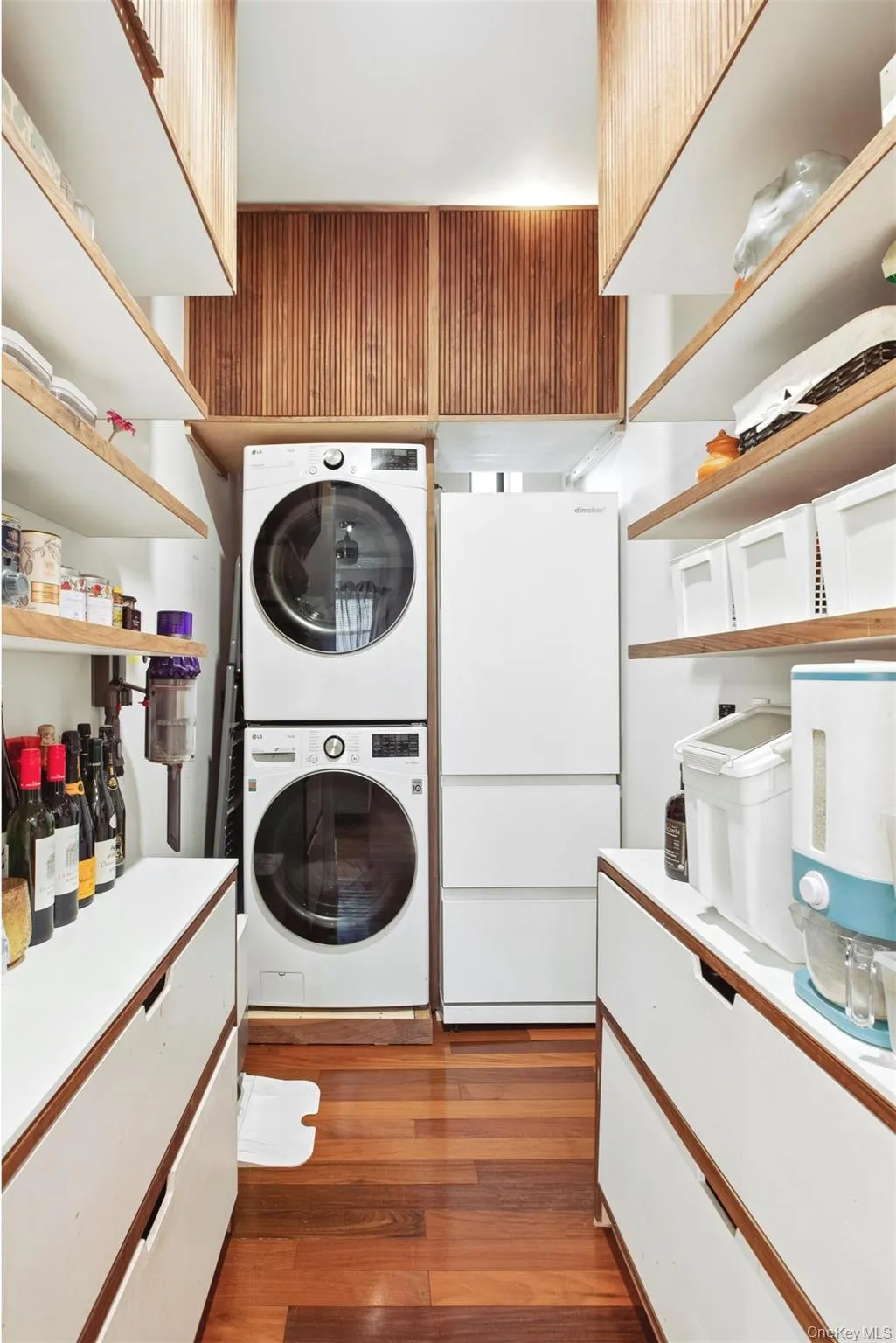 616 137th Street, New York, NY, 3 Bedrooms Bedrooms, 7 Rooms Rooms,2 BathroomsBathrooms,Residential,For Rent,137th,0,999308 616 137th Street, New York, NY, 3 Bedrooms Bedrooms, 7 Rooms Rooms,2 BathroomsBathrooms,Residential,For Rent,137th,0,999308