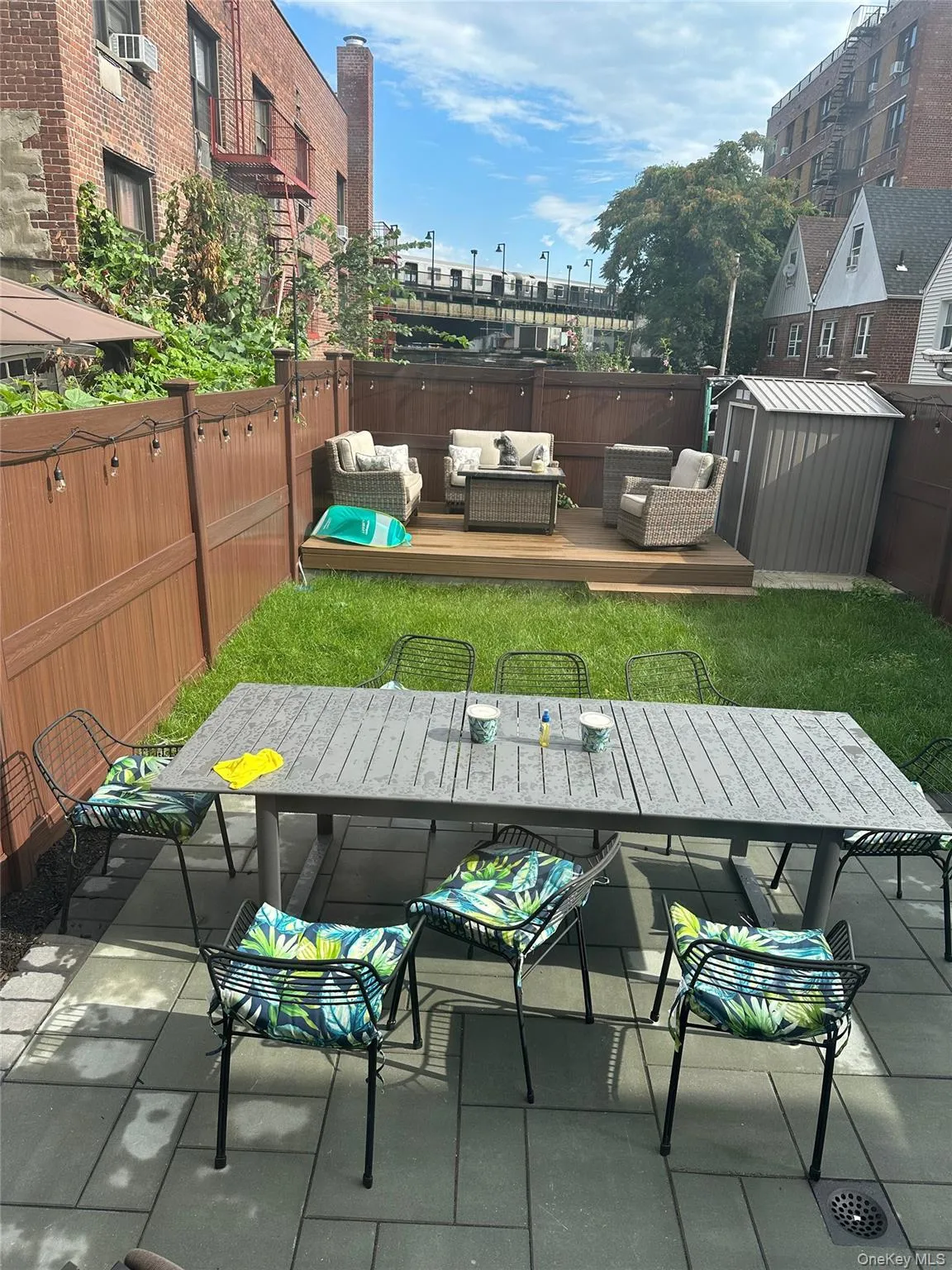 2881 Roberts Avenue, New York, NY, 4 Bedrooms Bedrooms, 8 Rooms Rooms,3 BathroomsBathrooms,Residential,For Rent,Roberts,0,999310 2881 Roberts Avenue, New York, NY, 4 Bedrooms Bedrooms, 8 Rooms Rooms,3 BathroomsBathrooms,Residential,For Rent,Roberts,0,999310