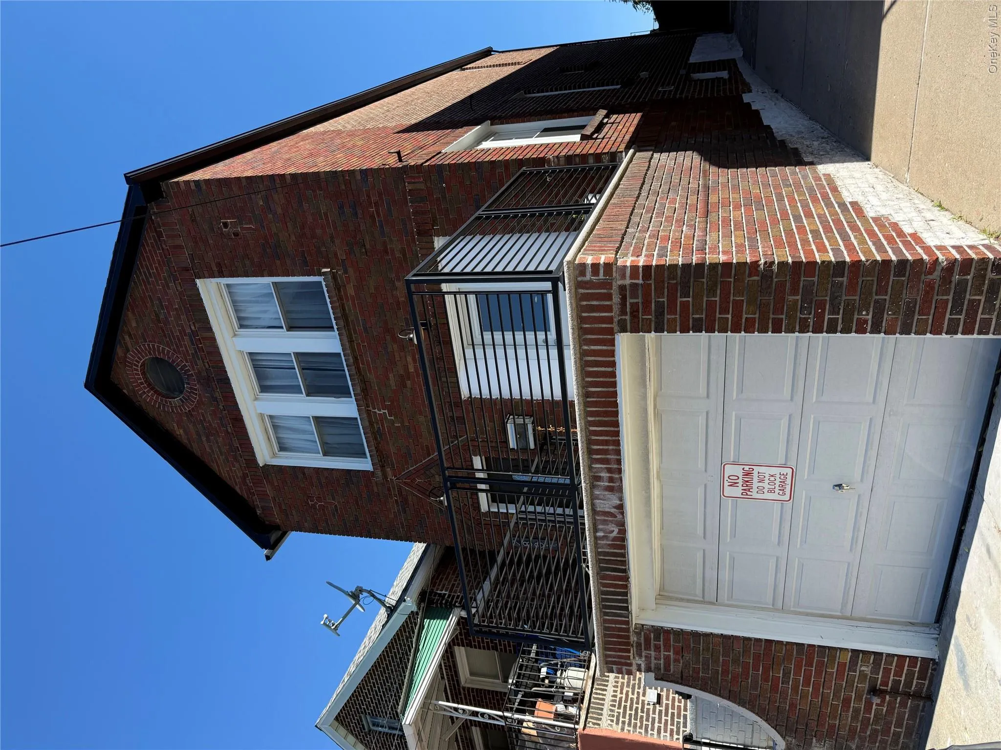 2881 Roberts Avenue, New York, NY, 4 Bedrooms Bedrooms, 8 Rooms Rooms,3 BathroomsBathrooms,Residential,For Rent,Roberts,0,999310 2881 Roberts Avenue, New York, NY, 4 Bedrooms Bedrooms, 8 Rooms Rooms,3 BathroomsBathrooms,Residential,For Rent,Roberts,0,999310