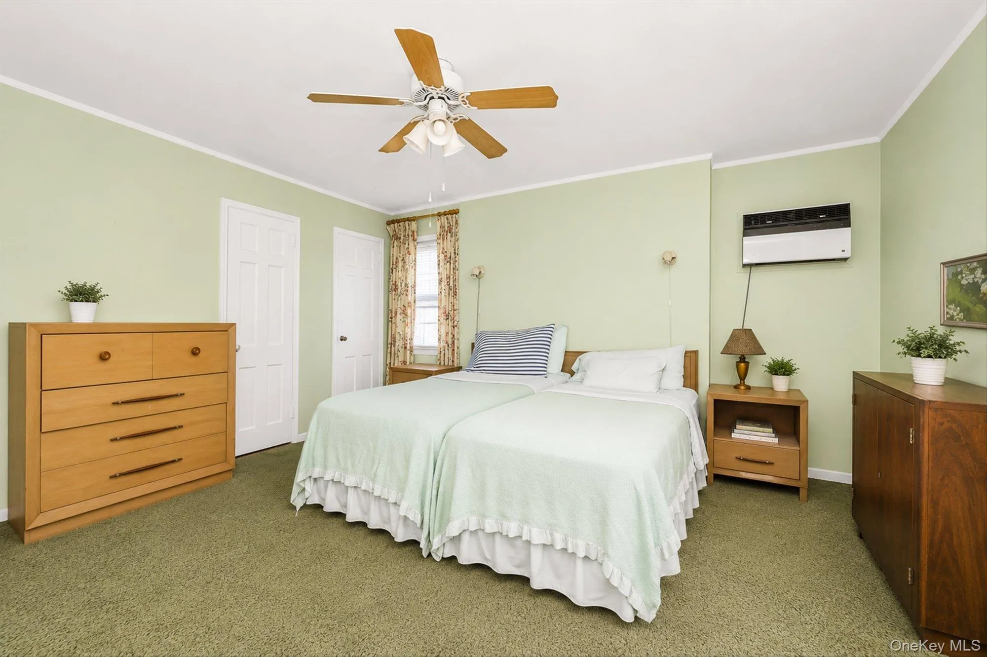 147-29 68th Road, New York, NY, 4 Bedrooms Bedrooms, 8 Rooms Rooms,1 BathroomBathrooms,Residential,For Rent,68th,0,999313 147-29 68th Road, New York, NY, 4 Bedrooms Bedrooms, 8 Rooms Rooms,1 BathroomBathrooms,Residential,For Rent,68th,0,999313
