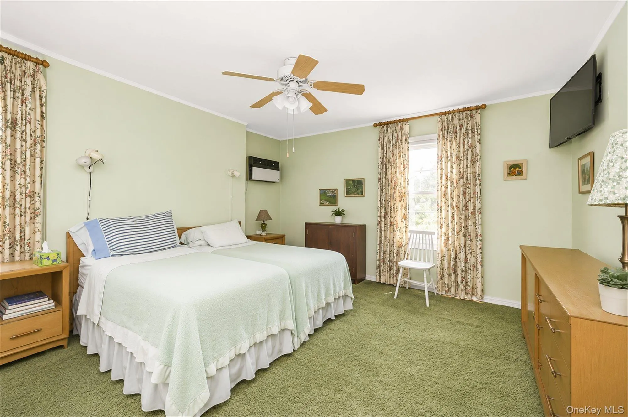 147-29 68th Road, New York, NY, 4 Bedrooms Bedrooms, 8 Rooms Rooms,1 BathroomBathrooms,Residential,For Rent,68th,0,999313 147-29 68th Road, New York, NY, 4 Bedrooms Bedrooms, 8 Rooms Rooms,1 BathroomBathrooms,Residential,For Rent,68th,0,999313
