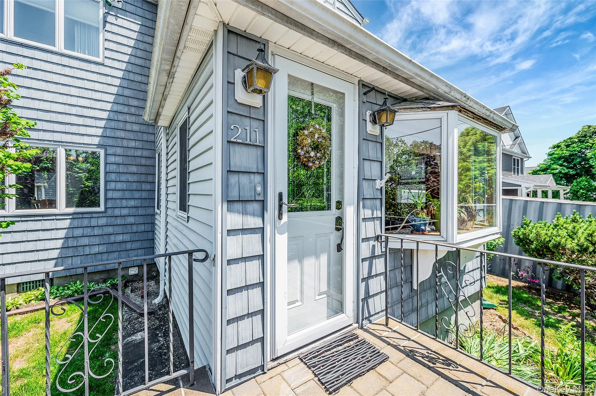 211 Saint Marks Place, Hempstead, NY, 3 Bedrooms Bedrooms, 7 Rooms Rooms,1 BathroomBathrooms,Residential,For Rent,Saint Marks,0,999314 211 Saint Marks Place, Hempstead, NY, 3 Bedrooms Bedrooms, 7 Rooms Rooms,1 BathroomBathrooms,Residential,For Rent,Saint Marks,0,999314