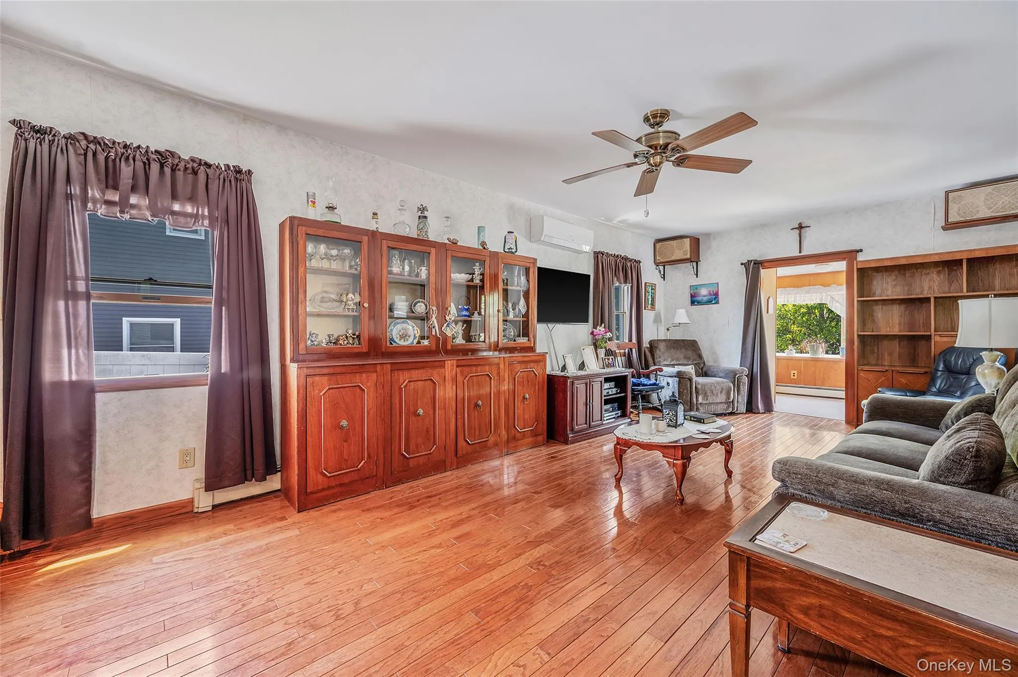 211 Saint Marks Place, Hempstead, NY, 3 Bedrooms Bedrooms, 7 Rooms Rooms,1 BathroomBathrooms,Residential,For Rent,Saint Marks,0,999314 211 Saint Marks Place, Hempstead, NY, 3 Bedrooms Bedrooms, 7 Rooms Rooms,1 BathroomBathrooms,Residential,For Rent,Saint Marks,0,999314