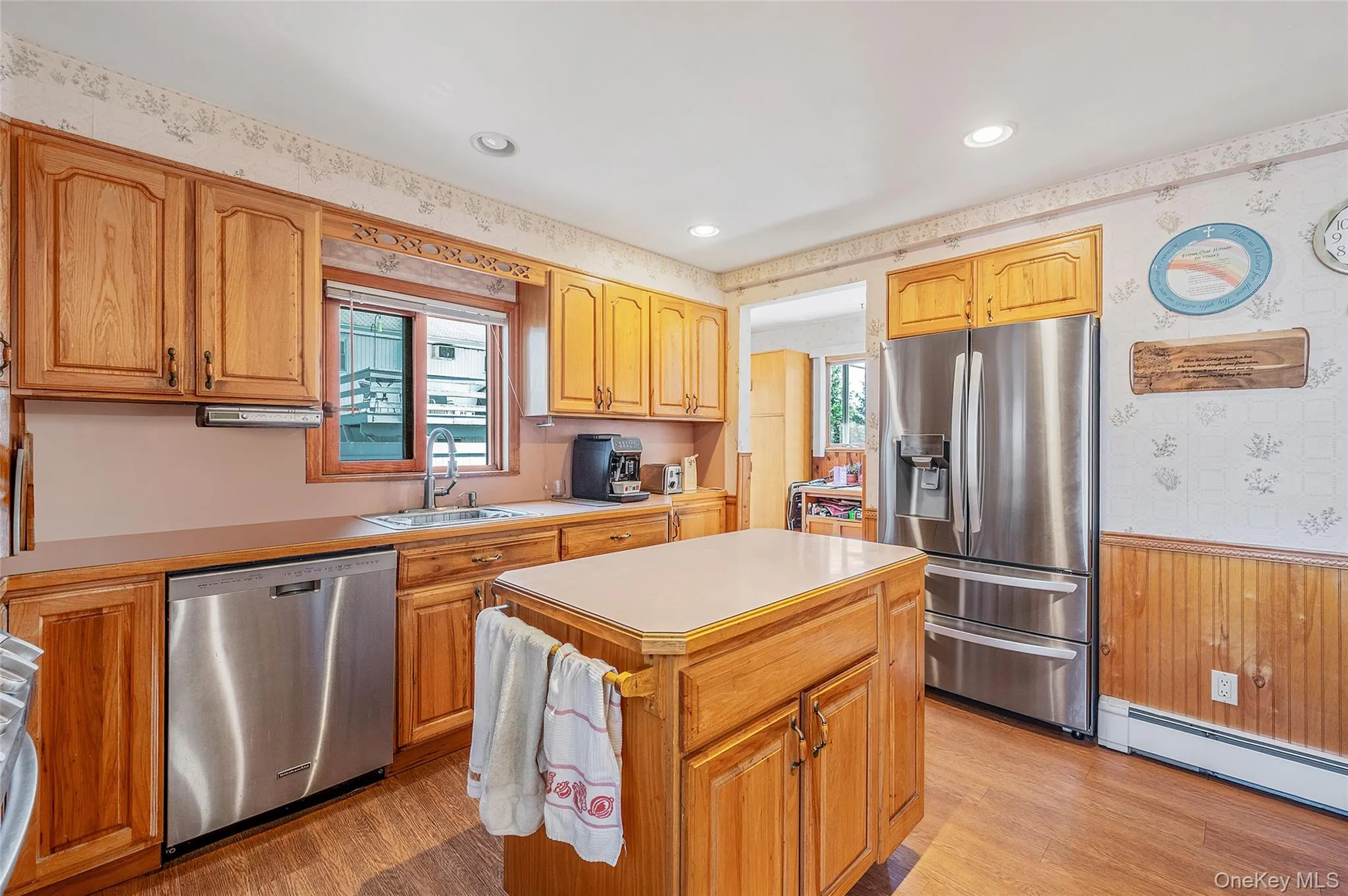 211 Saint Marks Place, Hempstead, NY, 3 Bedrooms Bedrooms, 7 Rooms Rooms,1 BathroomBathrooms,Residential,For Rent,Saint Marks,0,999314 211 Saint Marks Place, Hempstead, NY, 3 Bedrooms Bedrooms, 7 Rooms Rooms,1 BathroomBathrooms,Residential,For Rent,Saint Marks,0,999314