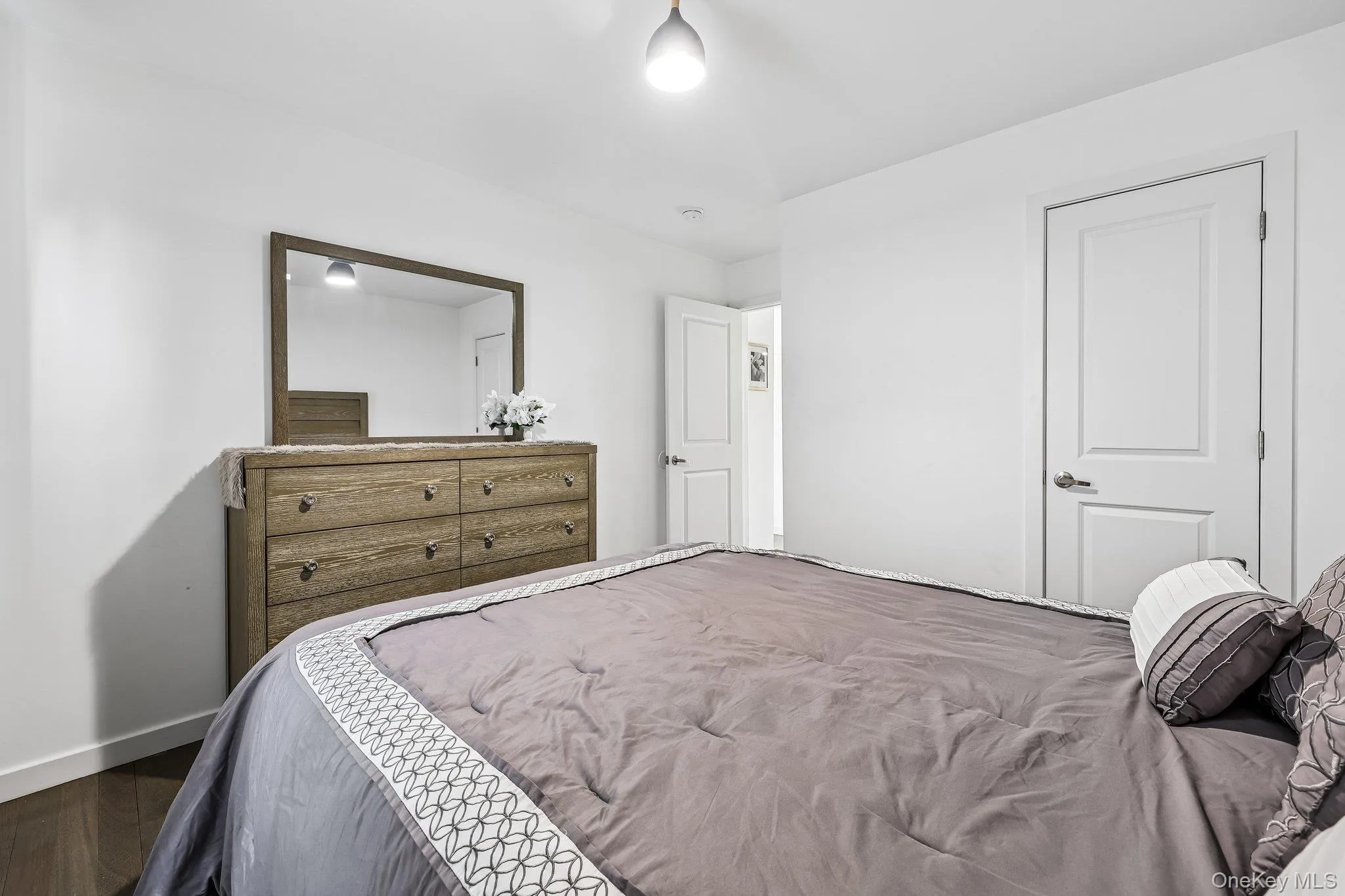 217 School House Road, Middletown, NY, 4 Bedrooms Bedrooms, 8 Rooms Rooms,2 BathroomsBathrooms,Residential,For Rent,School House,0,999323 217 School House Road, Middletown, NY, 4 Bedrooms Bedrooms, 8 Rooms Rooms,2 BathroomsBathrooms,Residential,For Rent,School House,0,999323