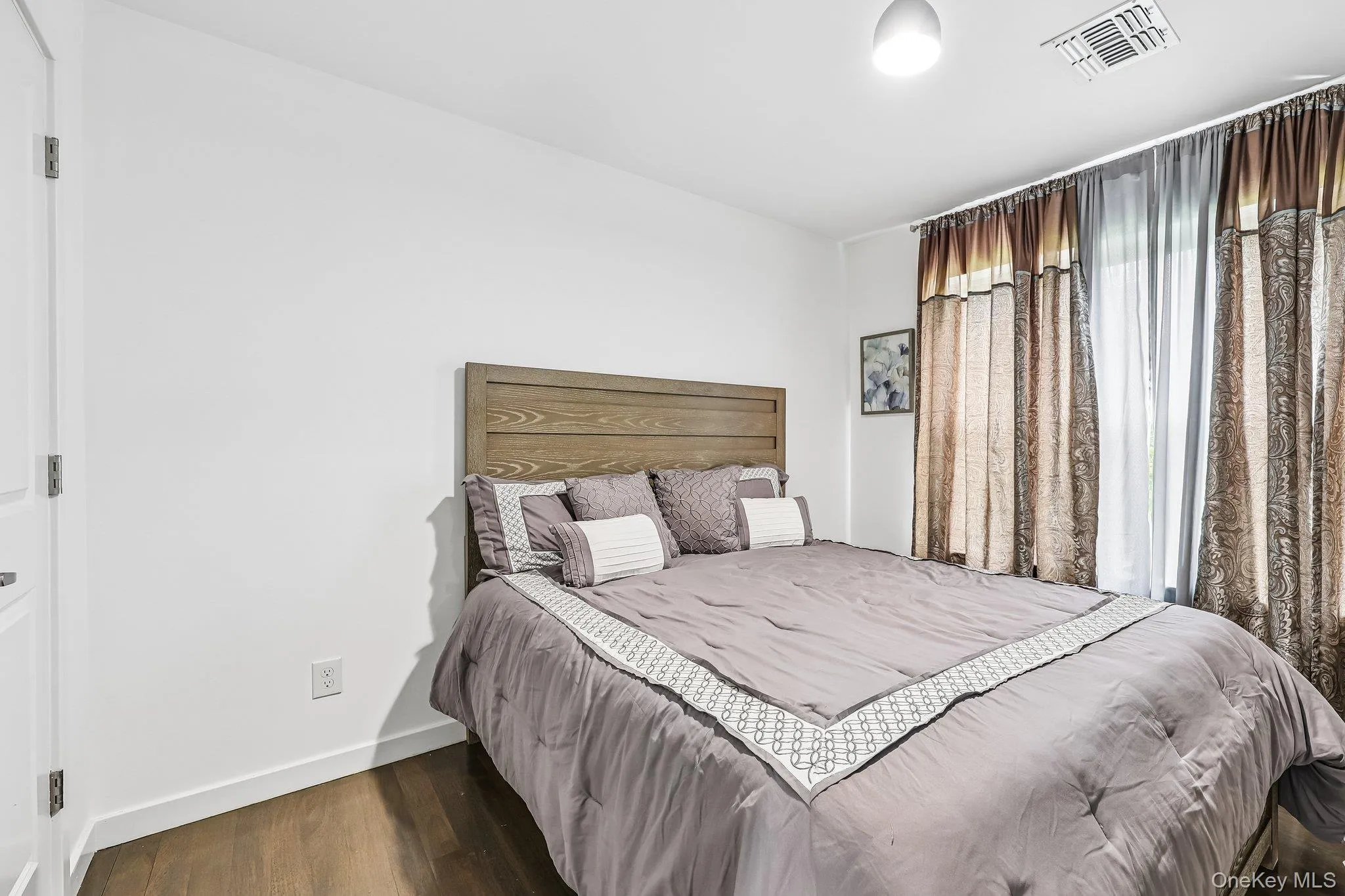 217 School House Road, Middletown, NY, 4 Bedrooms Bedrooms, 8 Rooms Rooms,2 BathroomsBathrooms,Residential,For Rent,School House,0,999323 217 School House Road, Middletown, NY, 4 Bedrooms Bedrooms, 8 Rooms Rooms,2 BathroomsBathrooms,Residential,For Rent,School House,0,999323