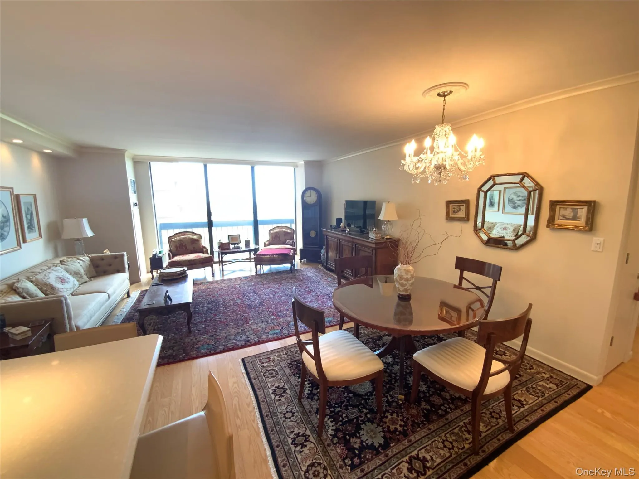 26910 Grand Central Parkway, New York, NY, 1 Bedroom Bedrooms, 4 Rooms Rooms,1 BathroomBathrooms,Residential Sale,For Rent,Grand Central,0,999325 26910 Grand Central Parkway, New York, NY, 1 Bedroom Bedrooms, 4 Rooms Rooms,1 BathroomBathrooms,Residential Sale,For Rent,Grand Central,0,999325