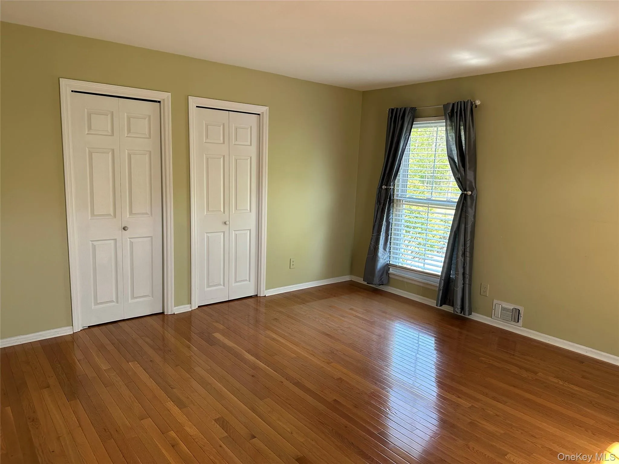 202 Homestead Vil Drive, Warwick (town), NY, 3 Bedrooms Bedrooms, 7 Rooms Rooms,2 BathroomsBathrooms,Residential Lease,For Rent,Homestead Vil,0,999328 202 Homestead Vil Drive, Warwick (town), NY, 3 Bedrooms Bedrooms, 7 Rooms Rooms,2 BathroomsBathrooms,Residential Lease,For Rent,Homestead Vil,0,999328