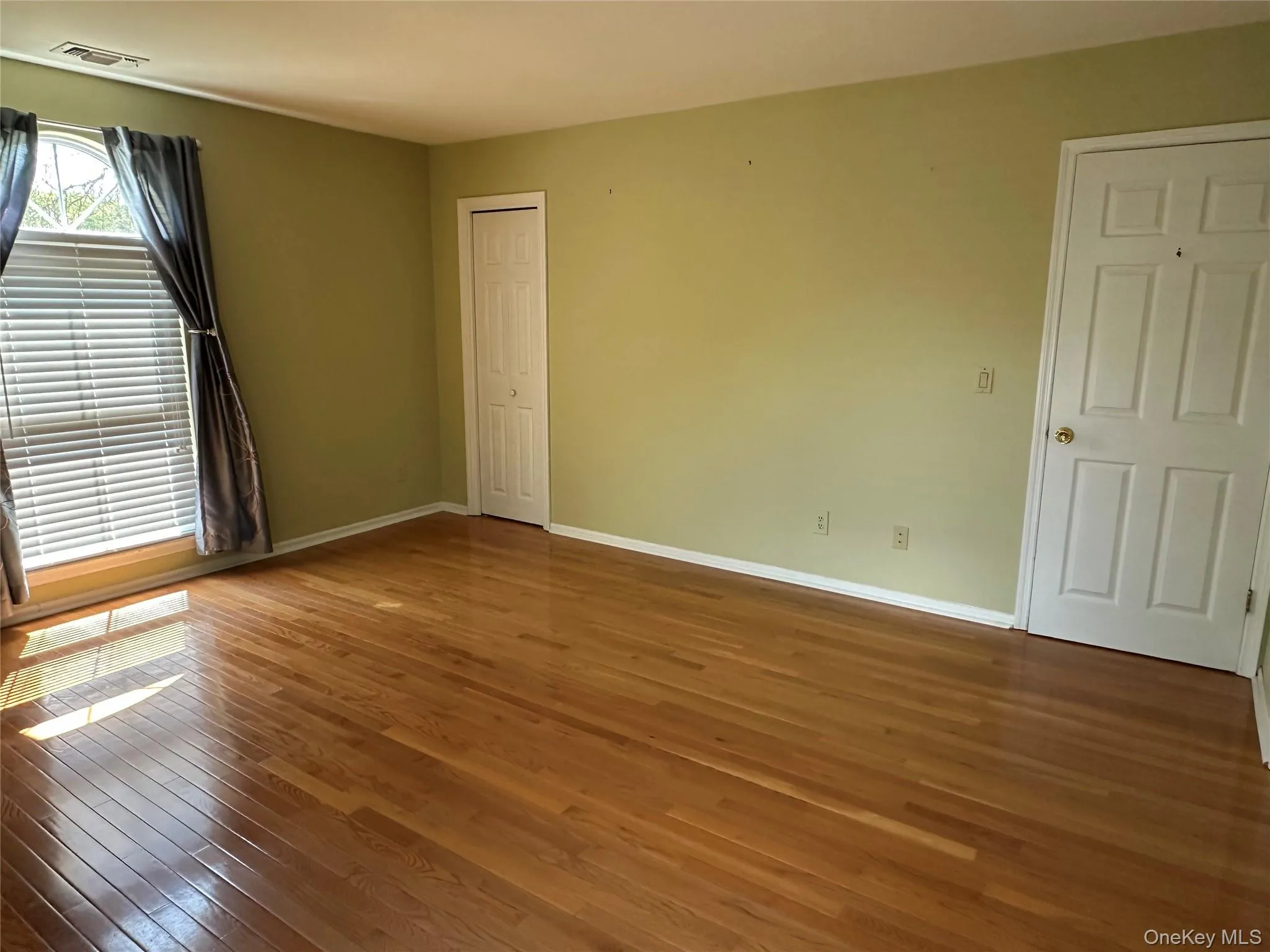 202 Homestead Vil Drive, Warwick (town), NY, 3 Bedrooms Bedrooms, 7 Rooms Rooms,2 BathroomsBathrooms,Residential Lease,For Rent,Homestead Vil,0,999328 202 Homestead Vil Drive, Warwick (town), NY, 3 Bedrooms Bedrooms, 7 Rooms Rooms,2 BathroomsBathrooms,Residential Lease,For Rent,Homestead Vil,0,999328