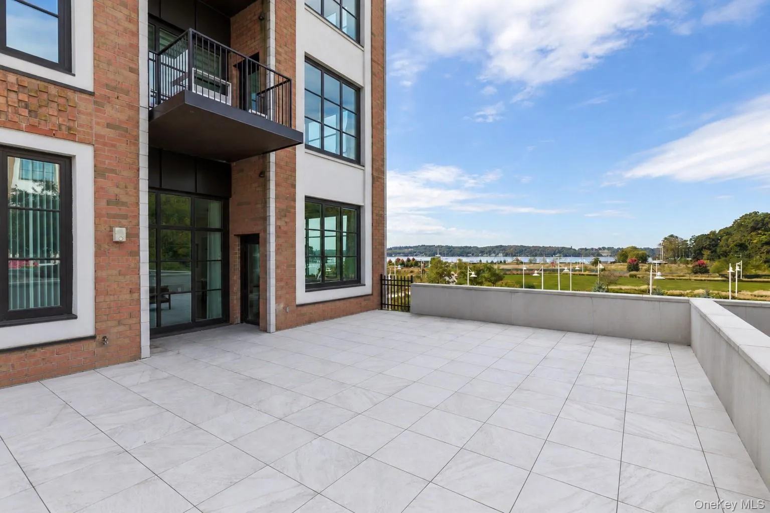 100 Garvies Point Road, Oyster Bay, NY, 2 Bedrooms Bedrooms, 6 Rooms Rooms,2 BathroomsBathrooms,Residential Sale,For Rent,Garvies Point,0,999330 100 Garvies Point Road, Oyster Bay, NY, 2 Bedrooms Bedrooms, 6 Rooms Rooms,2 BathroomsBathrooms,Residential Sale,For Rent,Garvies Point,0,999330