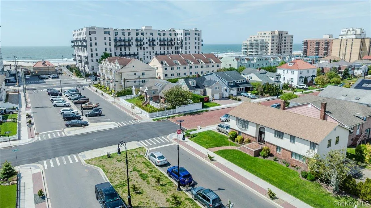 159 National Boulevard, Long Beach, NY, 4 Bedrooms Bedrooms, 8 Rooms Rooms,3 BathroomsBathrooms,Residential,For Rent,National,0,KEY999336 159 National Boulevard, Long Beach, NY, 4 Bedrooms Bedrooms, 8 Rooms Rooms,3 BathroomsBathrooms,Residential,For Rent,National,0,KEY999336