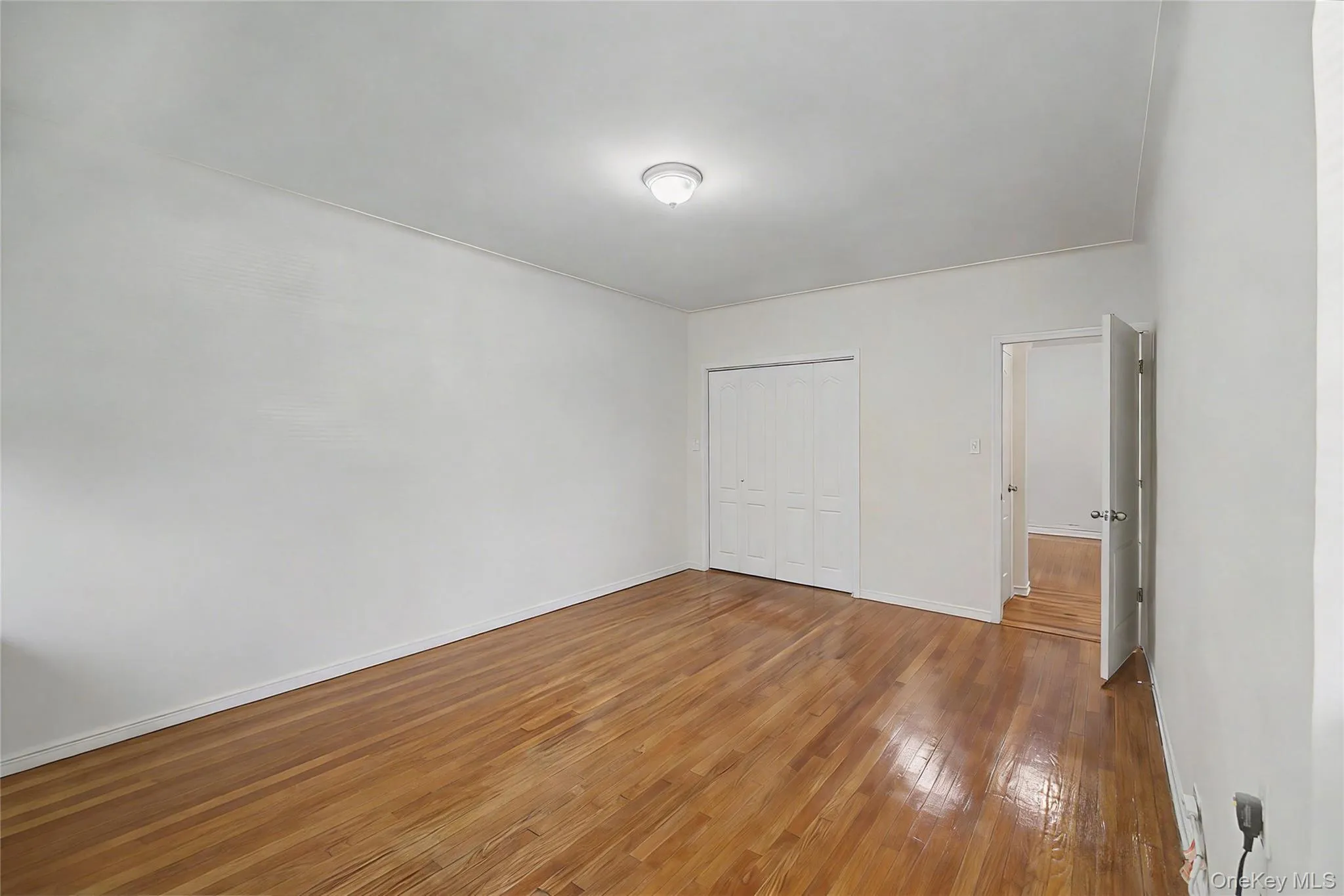 69-11 Yellowstone Boulevard, New York, NY, 2 Bedrooms Bedrooms, 5 Rooms Rooms,1 BathroomBathrooms,Residential Sale,For Rent,Yellowstone,0,999339 69-11 Yellowstone Boulevard, New York, NY, 2 Bedrooms Bedrooms, 5 Rooms Rooms,1 BathroomBathrooms,Residential Sale,For Rent,Yellowstone,0,999339
