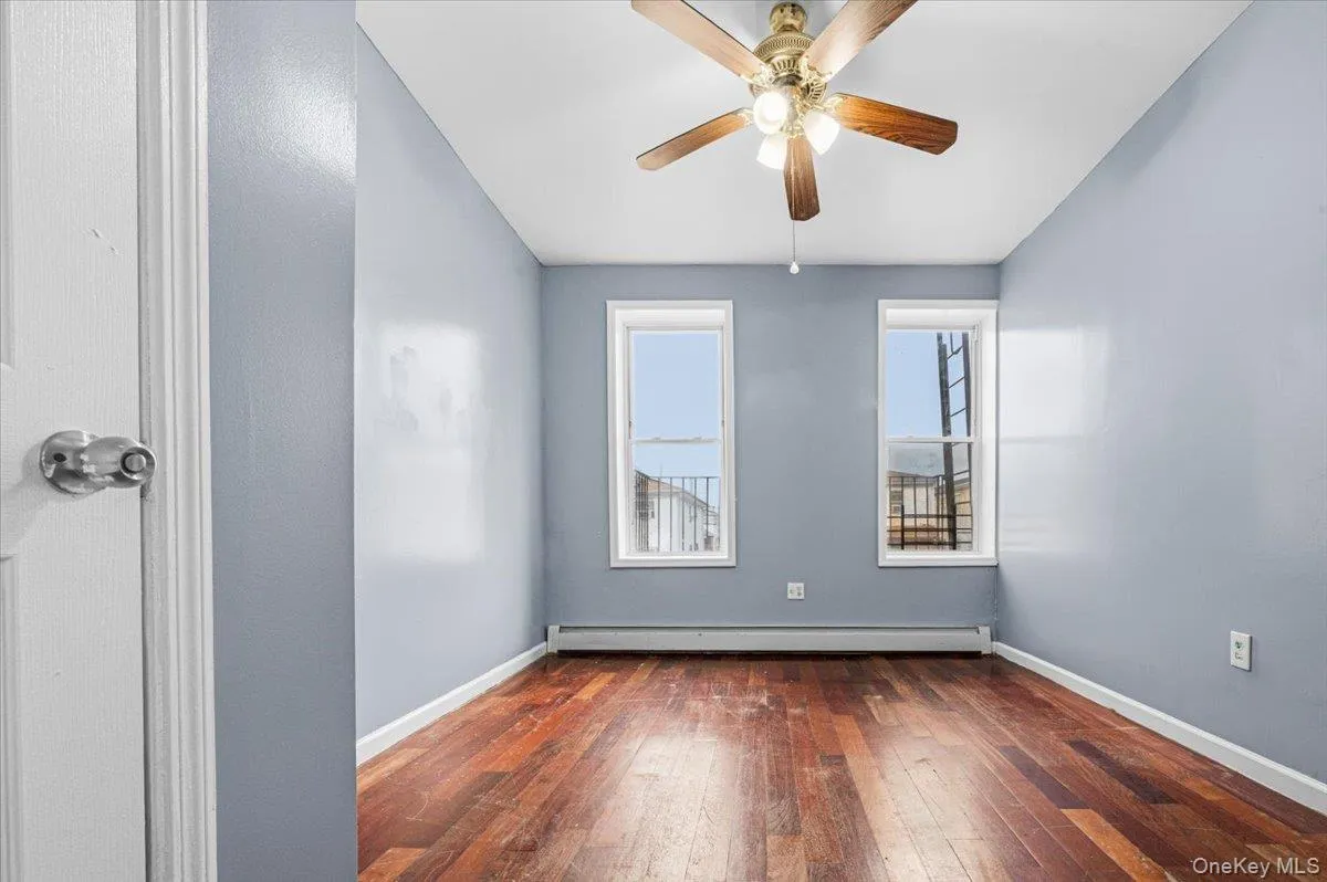 439 Forbell Street, New York, NY, 6 Bedrooms Bedrooms, 12 Rooms Rooms,3 BathroomsBathrooms,Residential,For Rent,Forbell,0,999340 439 Forbell Street, New York, NY, 6 Bedrooms Bedrooms, 12 Rooms Rooms,3 BathroomsBathrooms,Residential,For Rent,Forbell,0,999340