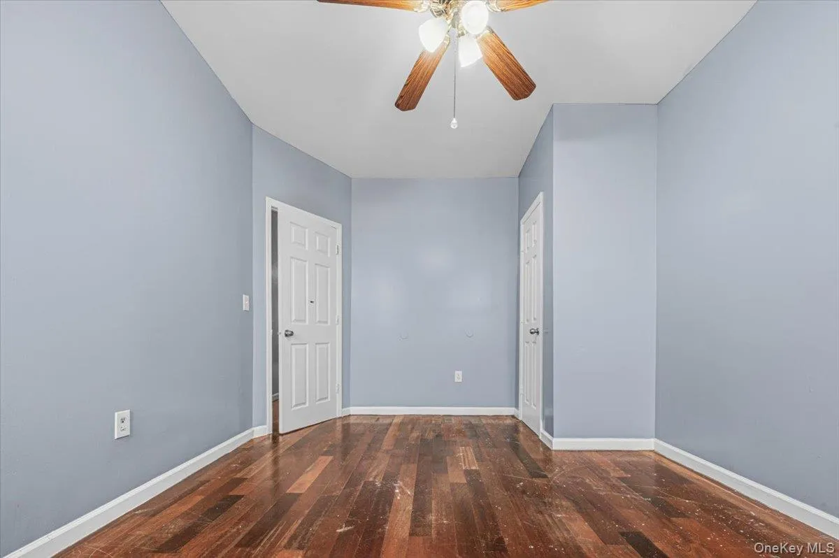 439 Forbell Street, New York, NY, 6 Bedrooms Bedrooms, 12 Rooms Rooms,3 BathroomsBathrooms,Residential,For Rent,Forbell,0,999340 439 Forbell Street, New York, NY, 6 Bedrooms Bedrooms, 12 Rooms Rooms,3 BathroomsBathrooms,Residential,For Rent,Forbell,0,999340