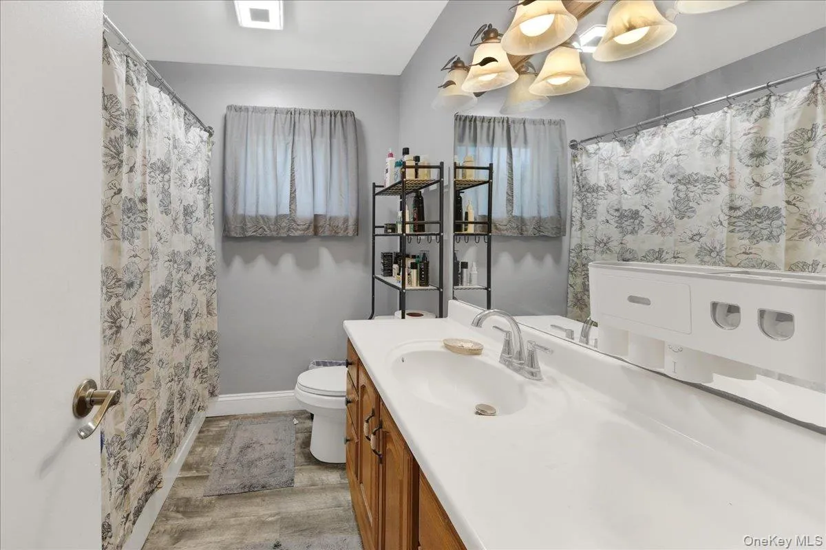 12 Elizabeth Lane, New Windsor, NY, 3 Bedrooms Bedrooms, 7 Rooms Rooms,1 BathroomBathrooms,Residential,For Rent,Elizabeth,0,999345 12 Elizabeth Lane, New Windsor, NY, 3 Bedrooms Bedrooms, 7 Rooms Rooms,1 BathroomBathrooms,Residential,For Rent,Elizabeth,0,999345