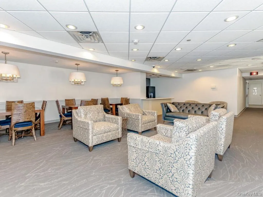 50 Hartsdale Avenue, Greenburgh, NY, 2 Bedrooms Bedrooms, 4 Rooms Rooms,2 BathroomsBathrooms,Residential Lease,For Rent,Hartsdale,0,999350 50 Hartsdale Avenue, Greenburgh, NY, 2 Bedrooms Bedrooms, 4 Rooms Rooms,2 BathroomsBathrooms,Residential Lease,For Rent,Hartsdale,0,999350
