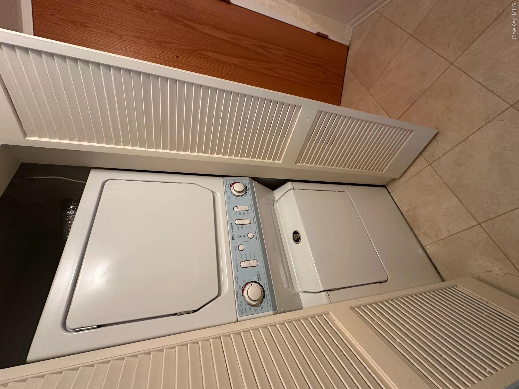 50 Hartsdale Avenue, Greenburgh, NY, 2 Bedrooms Bedrooms, 4 Rooms Rooms,2 BathroomsBathrooms,Residential Lease,For Rent,Hartsdale,0,999350 50 Hartsdale Avenue, Greenburgh, NY, 2 Bedrooms Bedrooms, 4 Rooms Rooms,2 BathroomsBathrooms,Residential Lease,For Rent,Hartsdale,0,999350