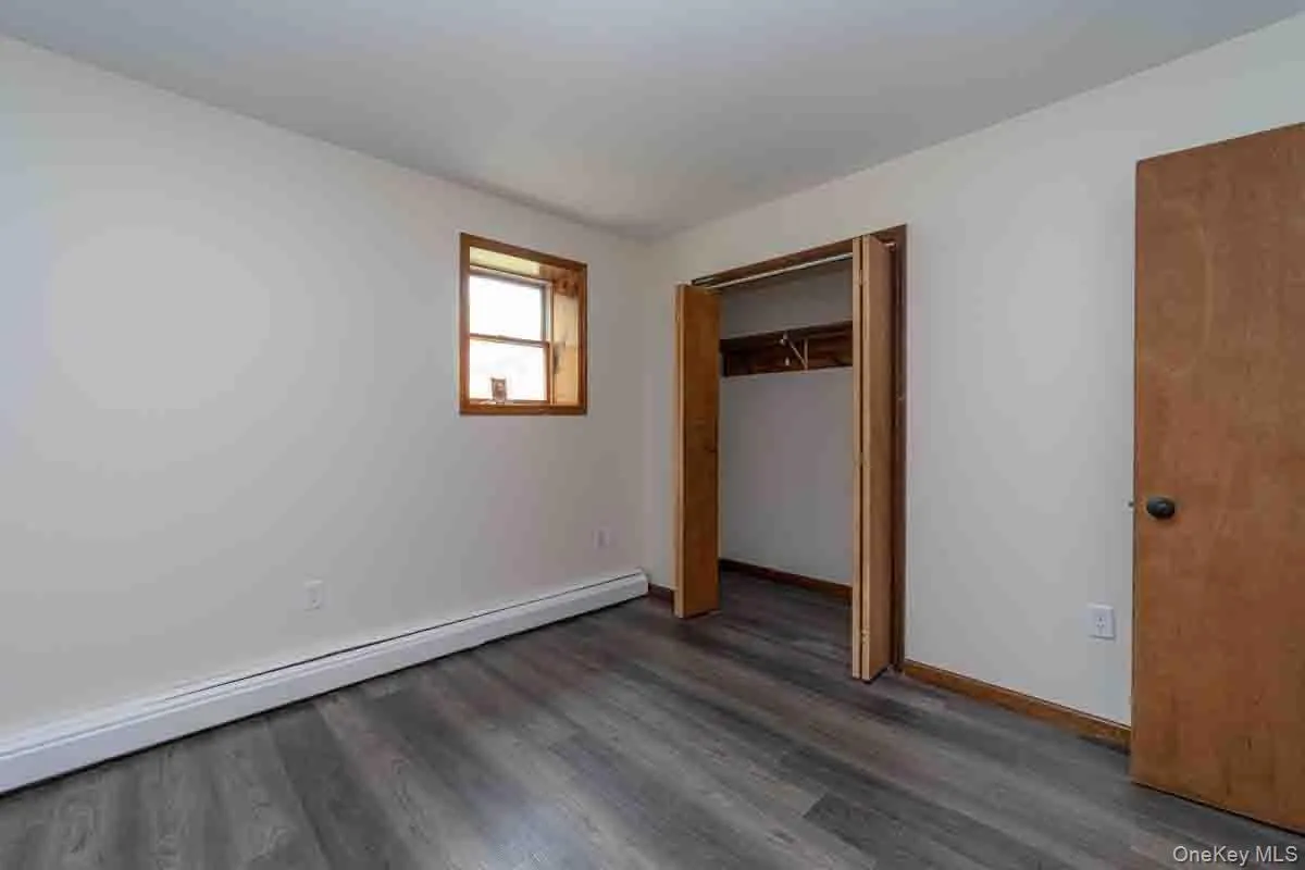 126 Red Top Road, Shawangunk, NY, 2 Bedrooms Bedrooms, 3 Rooms Rooms,1 BathroomBathrooms,Residential Lease,For Rent,Red Top,0,999351 126 Red Top Road, Shawangunk, NY, 2 Bedrooms Bedrooms, 3 Rooms Rooms,1 BathroomBathrooms,Residential Lease,For Rent,Red Top,0,999351