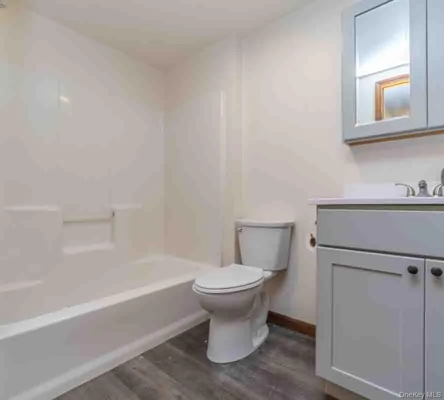 126 Red Top Road, Shawangunk, NY, 2 Bedrooms Bedrooms, 3 Rooms Rooms,1 BathroomBathrooms,Residential Lease,For Rent,Red Top,0,999351 126 Red Top Road, Shawangunk, NY, 2 Bedrooms Bedrooms, 3 Rooms Rooms,1 BathroomBathrooms,Residential Lease,For Rent,Red Top,0,999351