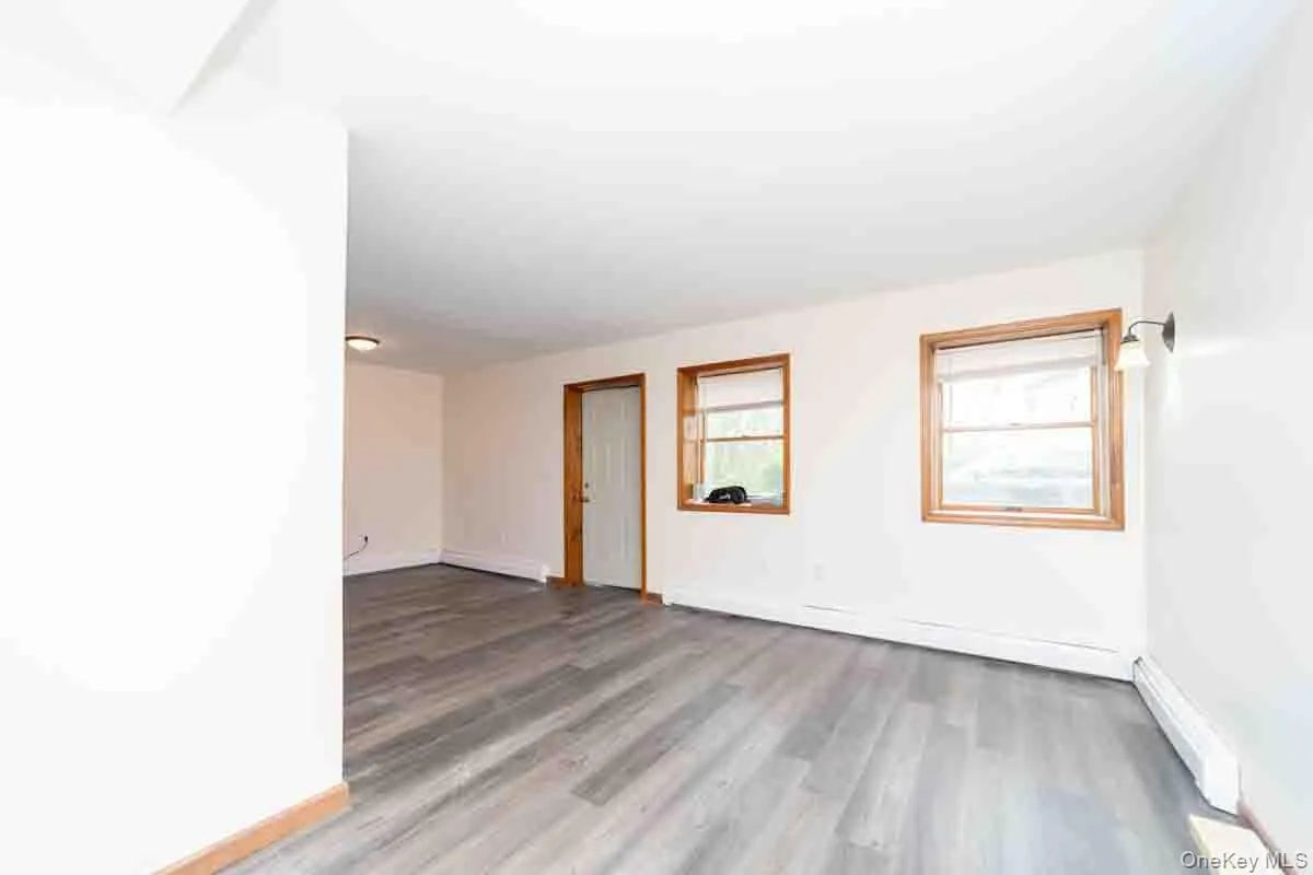 126 Red Top Road, Shawangunk, NY, 2 Bedrooms Bedrooms, 3 Rooms Rooms,1 BathroomBathrooms,Residential Lease,For Rent,Red Top,0,999351 126 Red Top Road, Shawangunk, NY, 2 Bedrooms Bedrooms, 3 Rooms Rooms,1 BathroomBathrooms,Residential Lease,For Rent,Red Top,0,999351