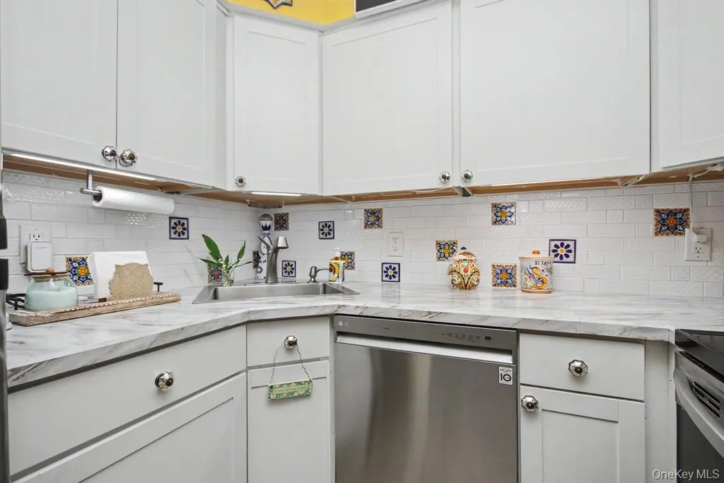 23 Dorset Court, Yorktown, NY, 1 Bedroom Bedrooms, 4 Rooms Rooms,1 BathroomBathrooms,Residential,For Rent,Dorset,0,999354 23 Dorset Court, Yorktown, NY, 1 Bedroom Bedrooms, 4 Rooms Rooms,1 BathroomBathrooms,Residential,For Rent,Dorset,0,999354