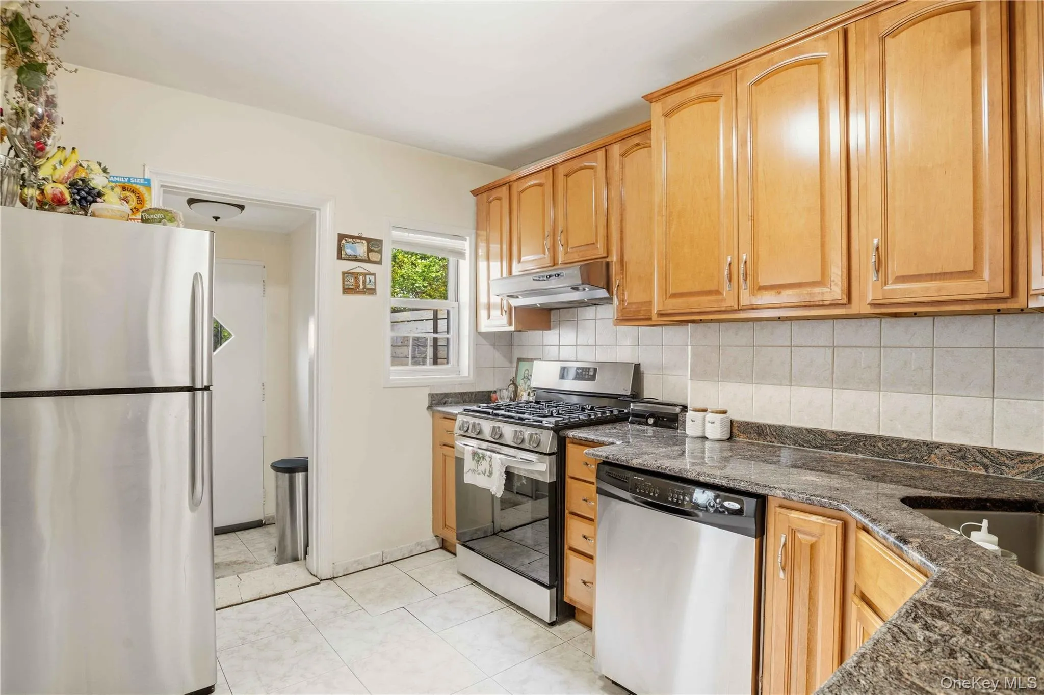 2325 24th Street, New York, NY, 3 Bedrooms Bedrooms, 7 Rooms Rooms,2 BathroomsBathrooms,Residential Sale,For Rent,24th,0,999359 2325 24th Street, New York, NY, 3 Bedrooms Bedrooms, 7 Rooms Rooms,2 BathroomsBathrooms,Residential Sale,For Rent,24th,0,999359