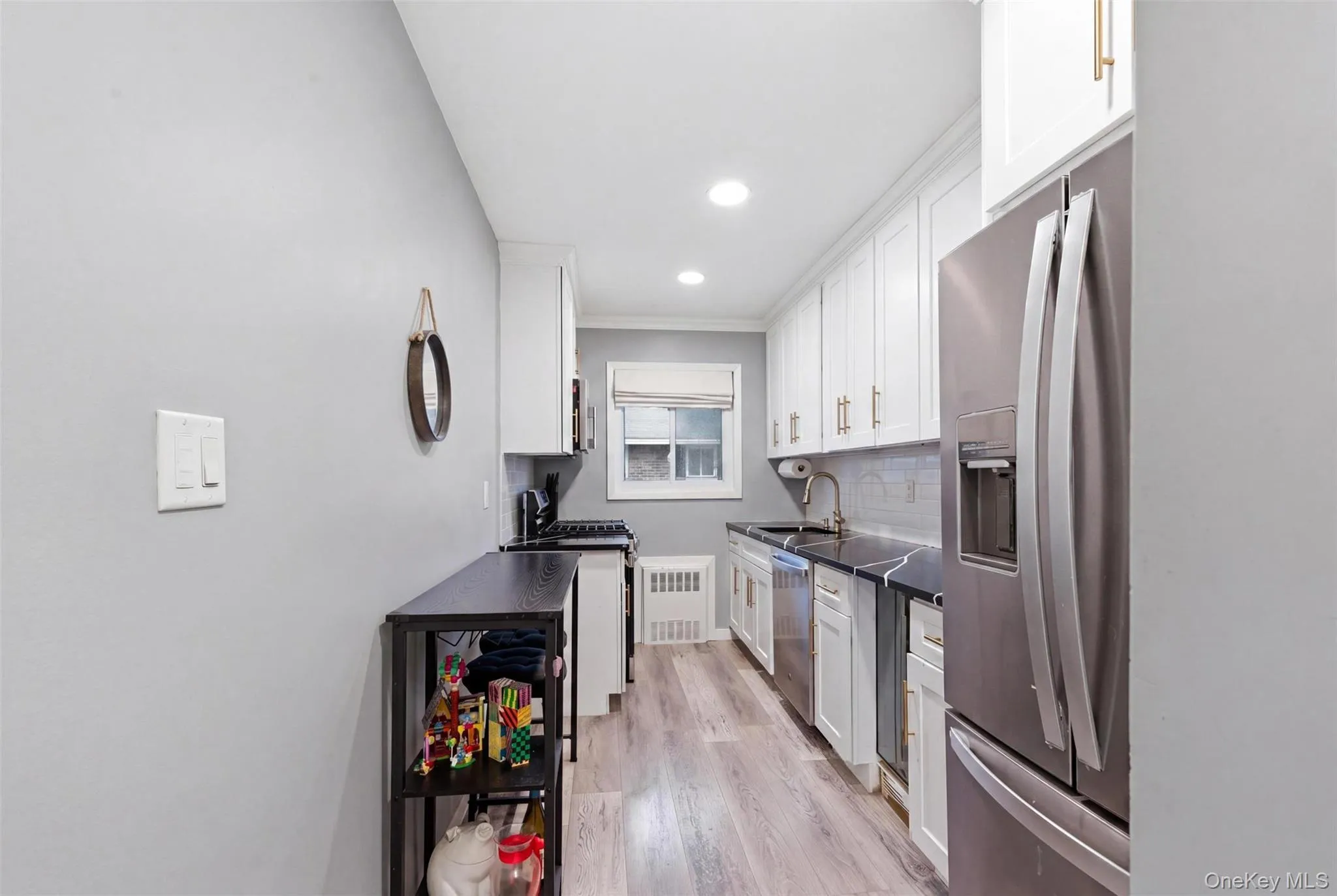 101 Edmunton Drive, Babylon, NY, 1 Bedroom Bedrooms, 4 Rooms Rooms,1 BathroomBathrooms,Residential,For Rent,Edmunton Drive,0,999361 101 Edmunton Drive, Babylon, NY, 1 Bedroom Bedrooms, 4 Rooms Rooms,1 BathroomBathrooms,Residential,For Rent,Edmunton Drive,0,999361