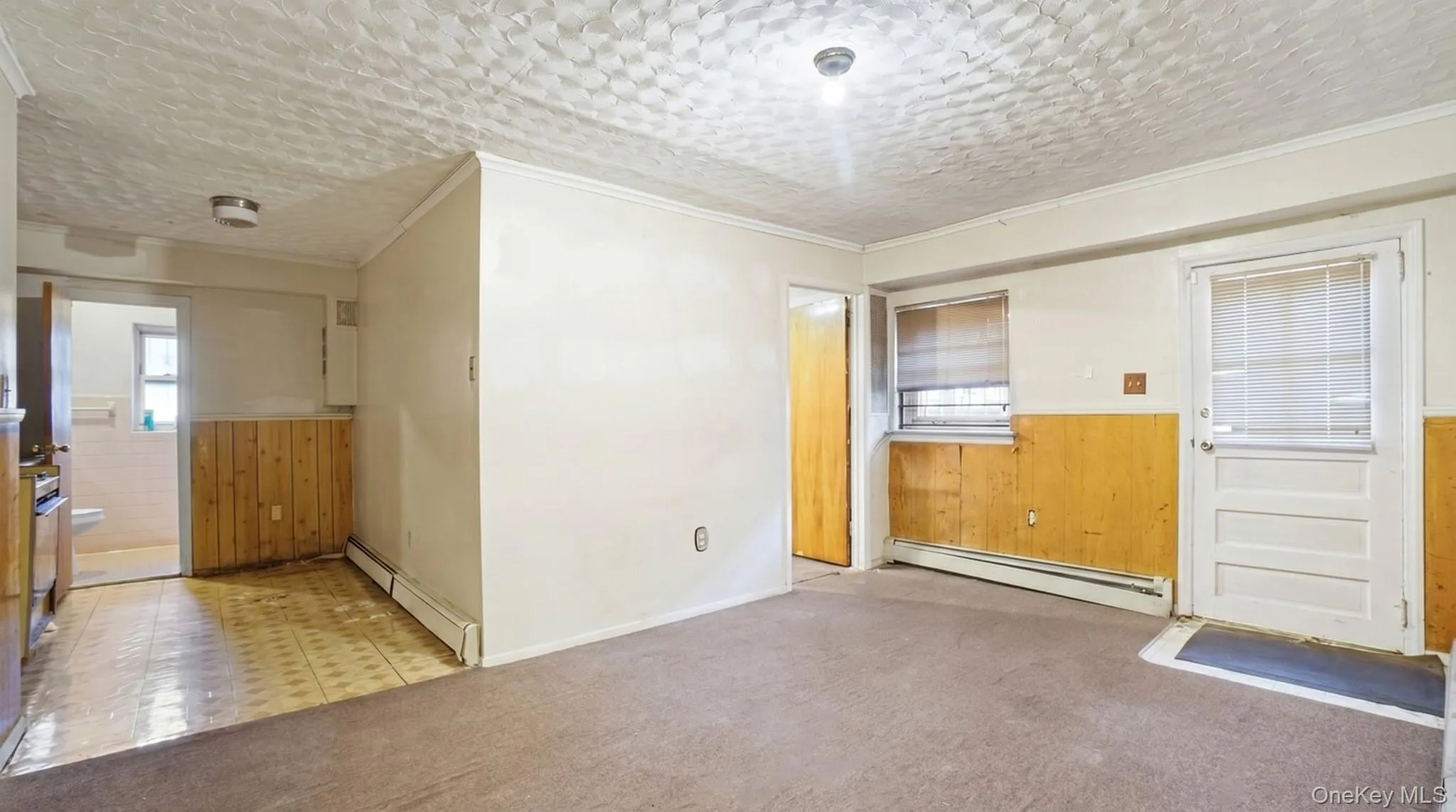 2436 Seymour Avenue, New York, NY, 4 Bedrooms Bedrooms, 8 Rooms Rooms,2 BathroomsBathrooms,Residential,For Rent,Seymour,0,999367 2436 Seymour Avenue, New York, NY, 4 Bedrooms Bedrooms, 8 Rooms Rooms,2 BathroomsBathrooms,Residential,For Rent,Seymour,0,999367